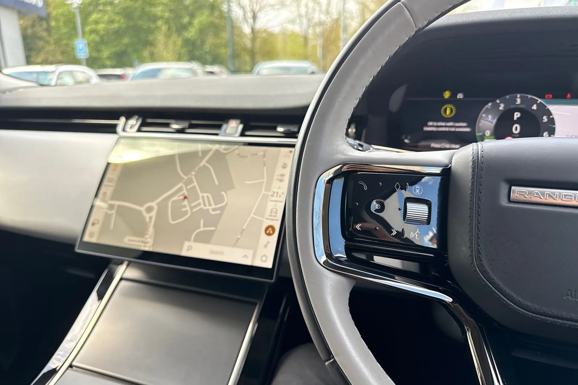 LAND ROVER RANGE ROVER EVOQUE thumbnail image number 37