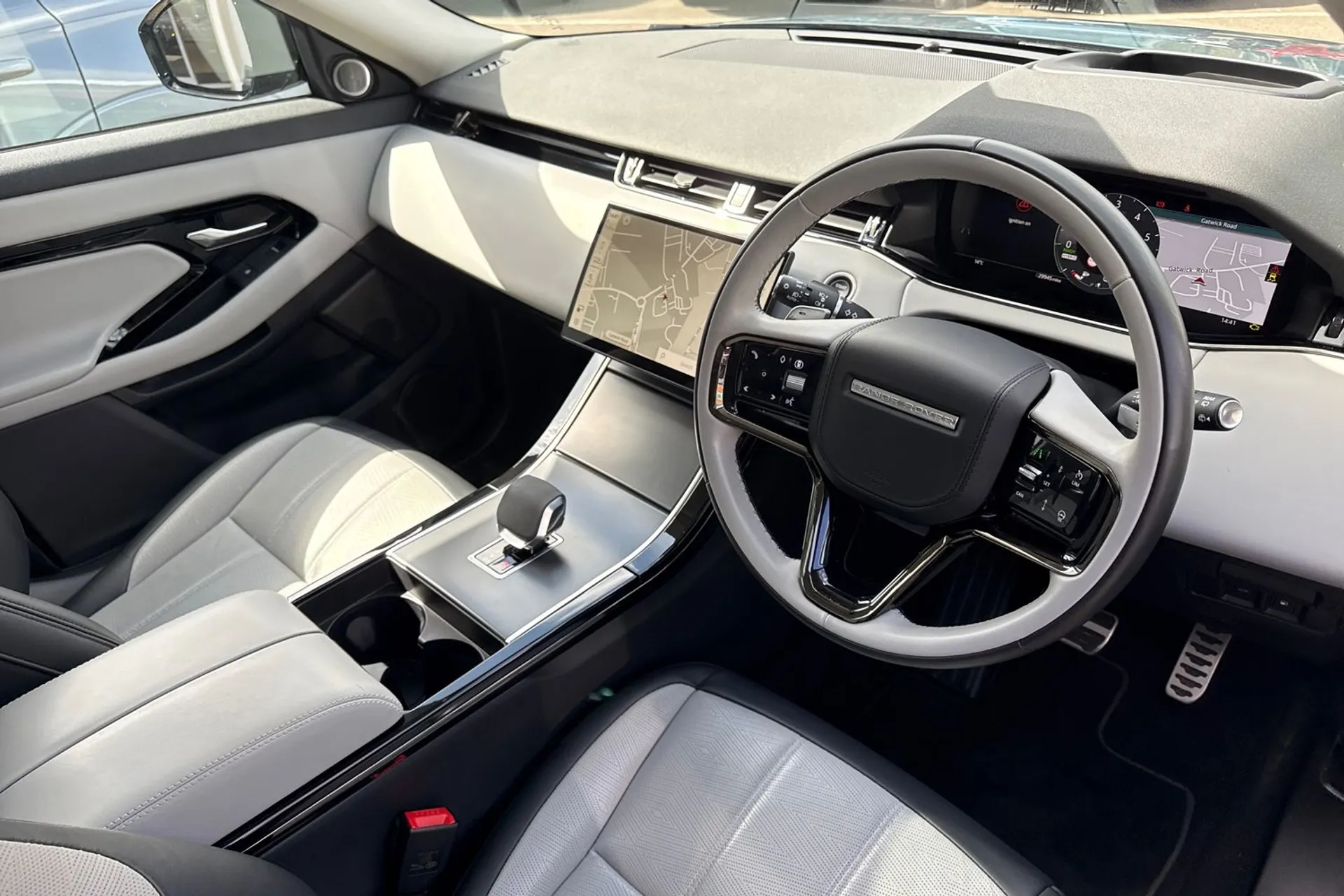 LAND ROVER RANGE ROVER EVOQUE thumbnail image number 6