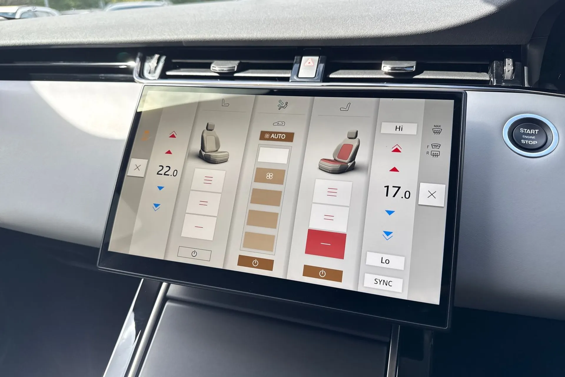 LAND ROVER RANGE ROVER EVOQUE thumbnail image number 39