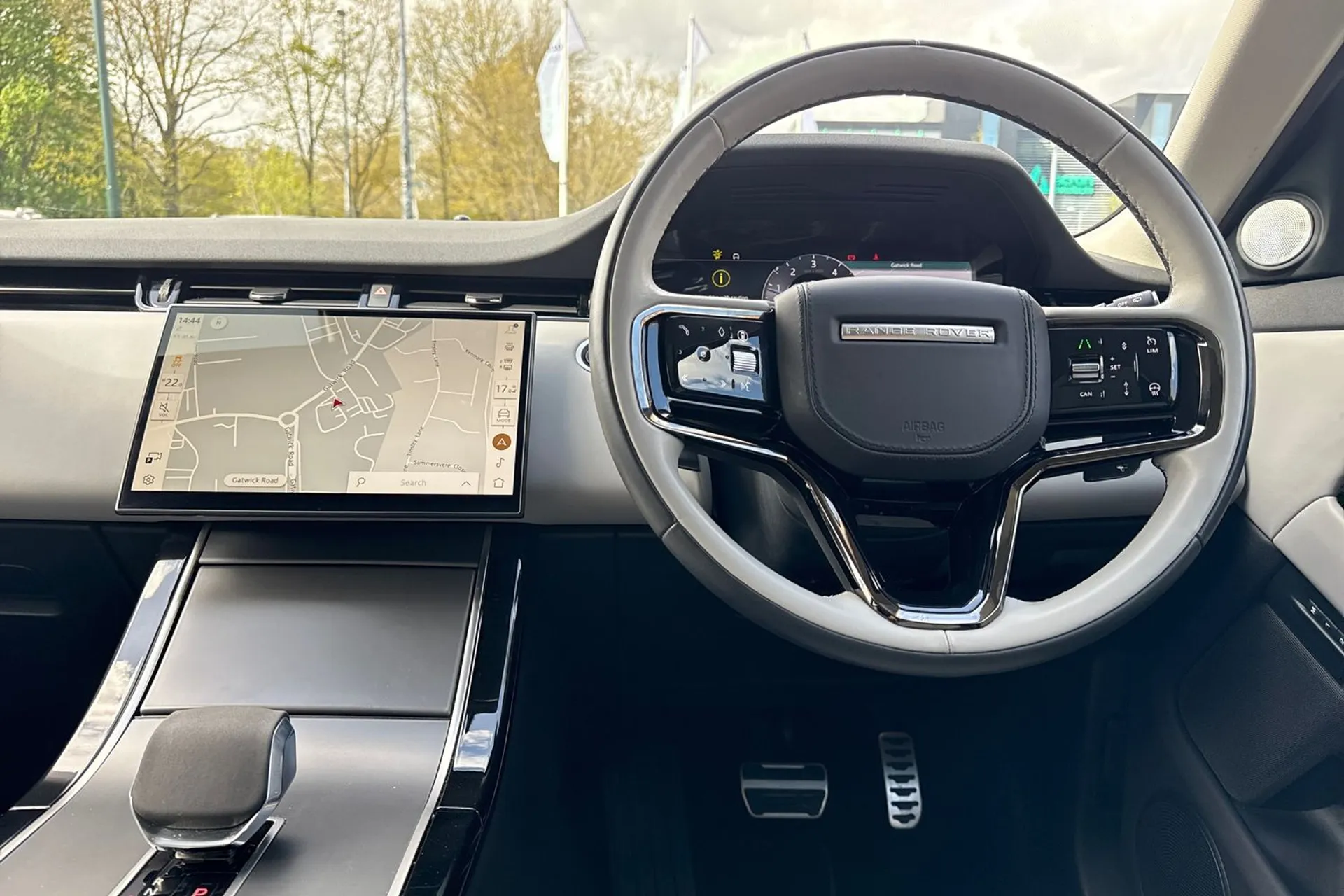 LAND ROVER RANGE ROVER EVOQUE thumbnail image number 35