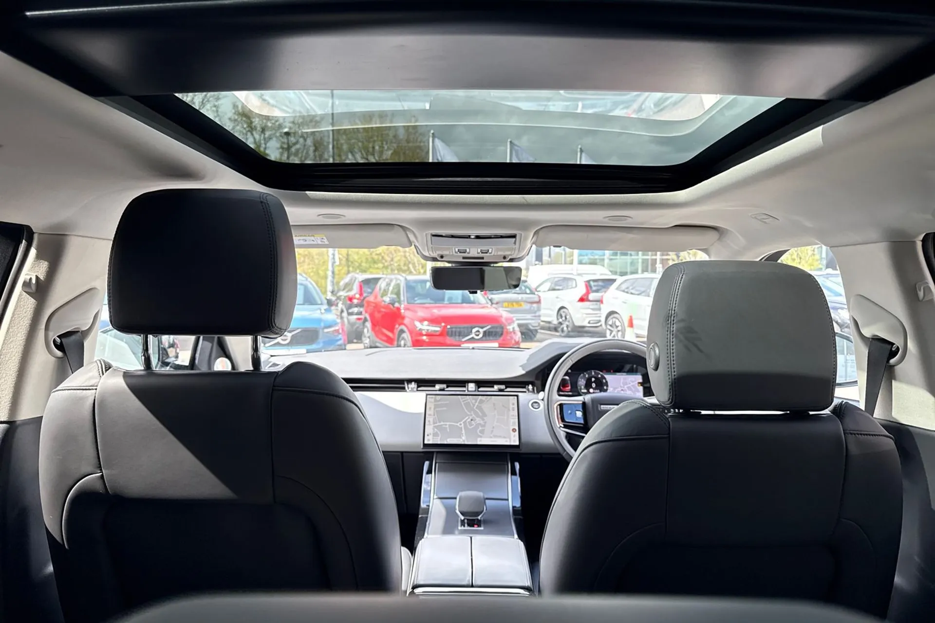 LAND ROVER RANGE ROVER EVOQUE thumbnail image number 22