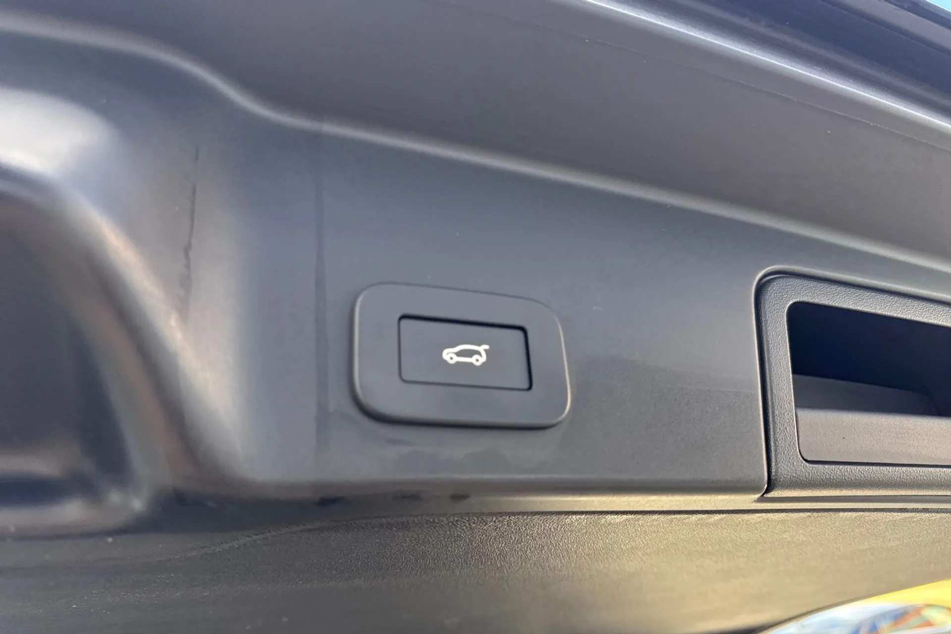 LAND ROVER RANGE ROVER EVOQUE thumbnail image number 21