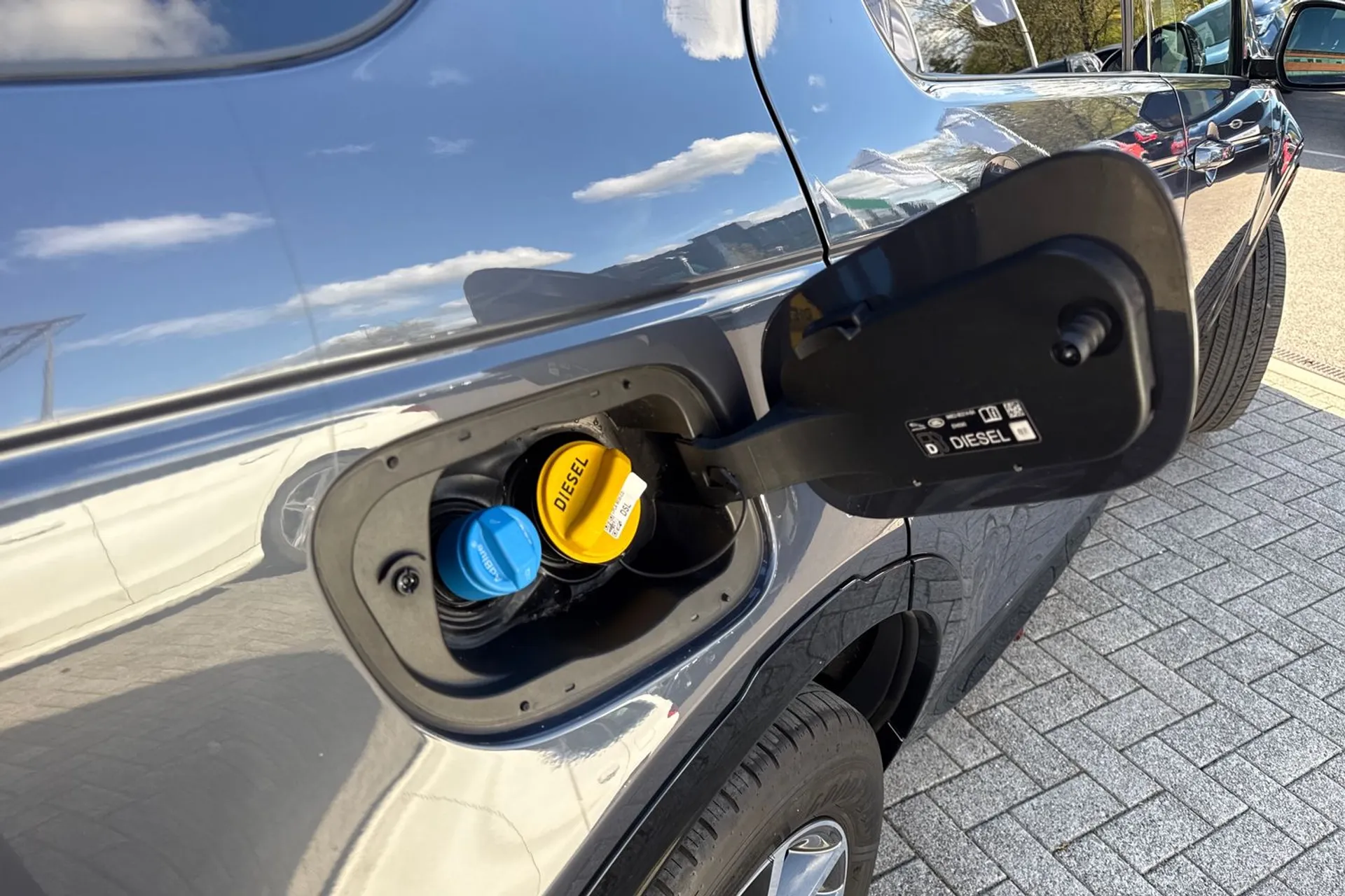 LAND ROVER DISCOVERY SPORT thumbnail image number 19