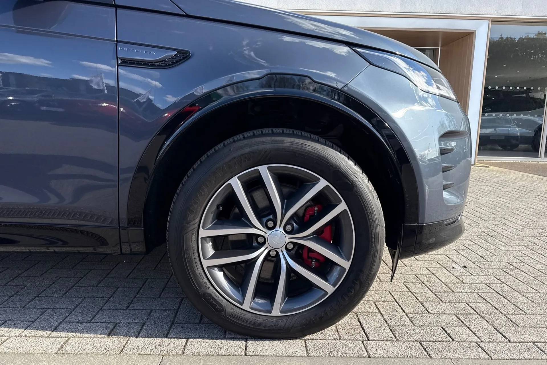 LAND ROVER DISCOVERY SPORT thumbnail image number 14