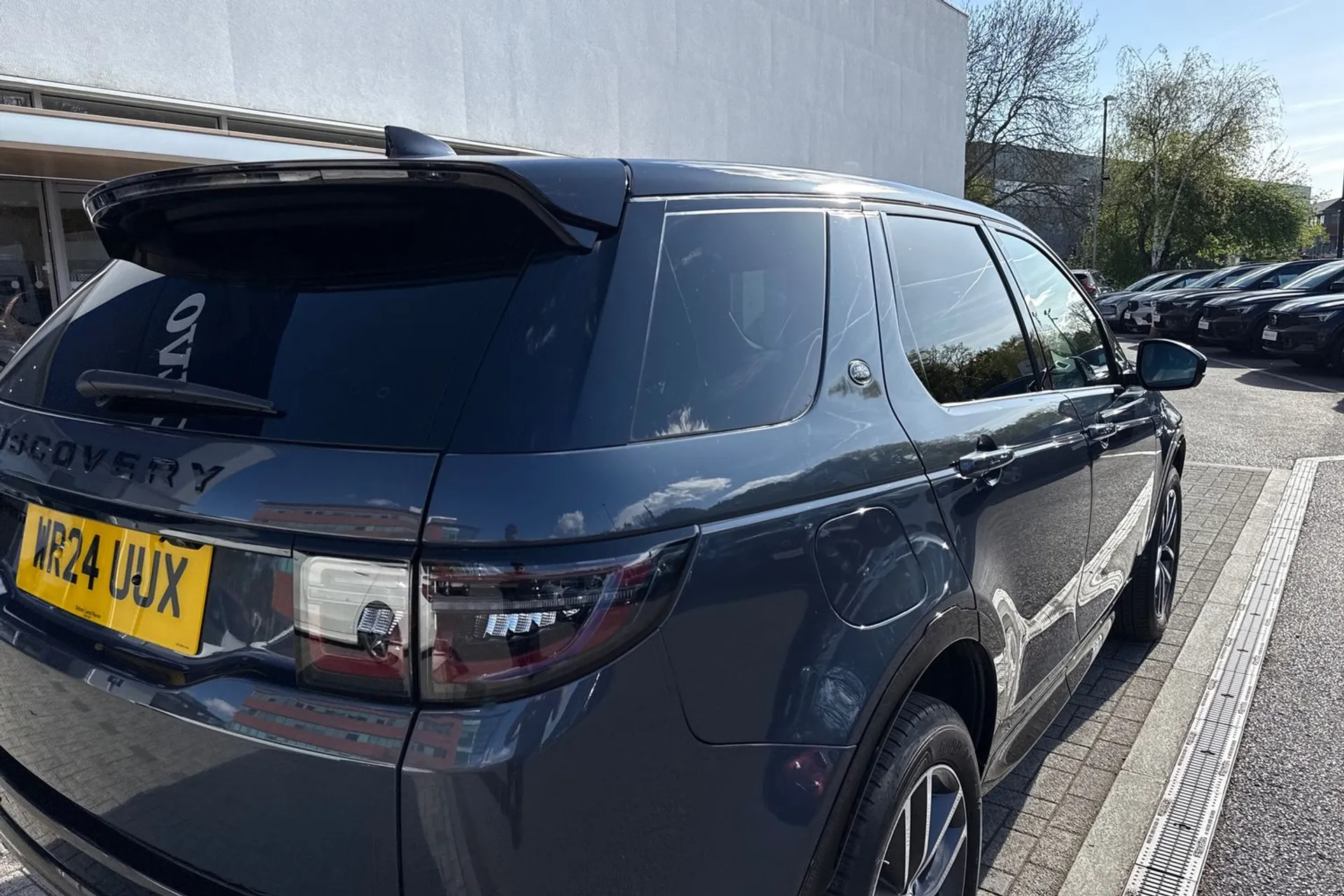 LAND ROVER DISCOVERY SPORT thumbnail image number 15