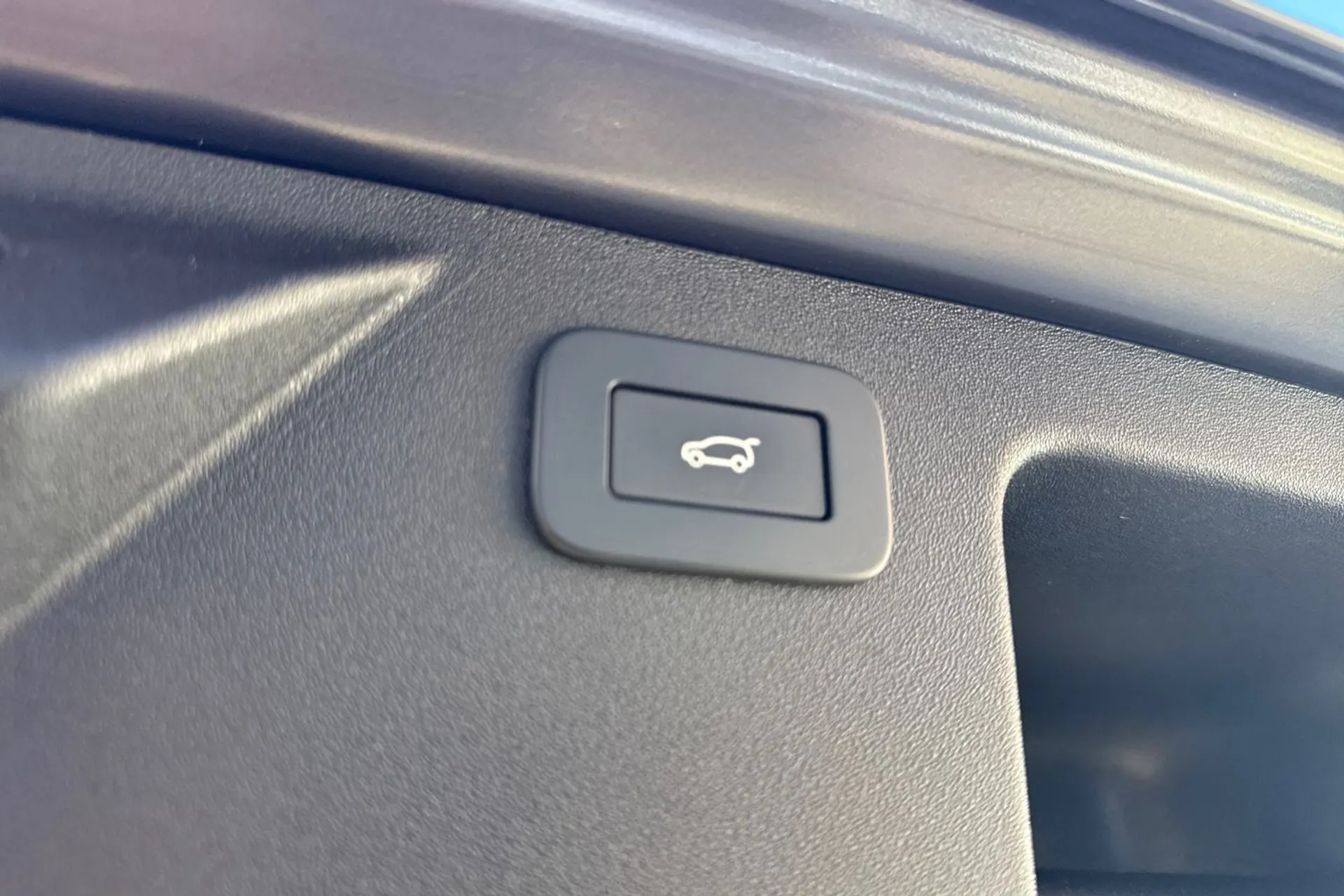 LAND ROVER DISCOVERY SPORT thumbnail image number 21