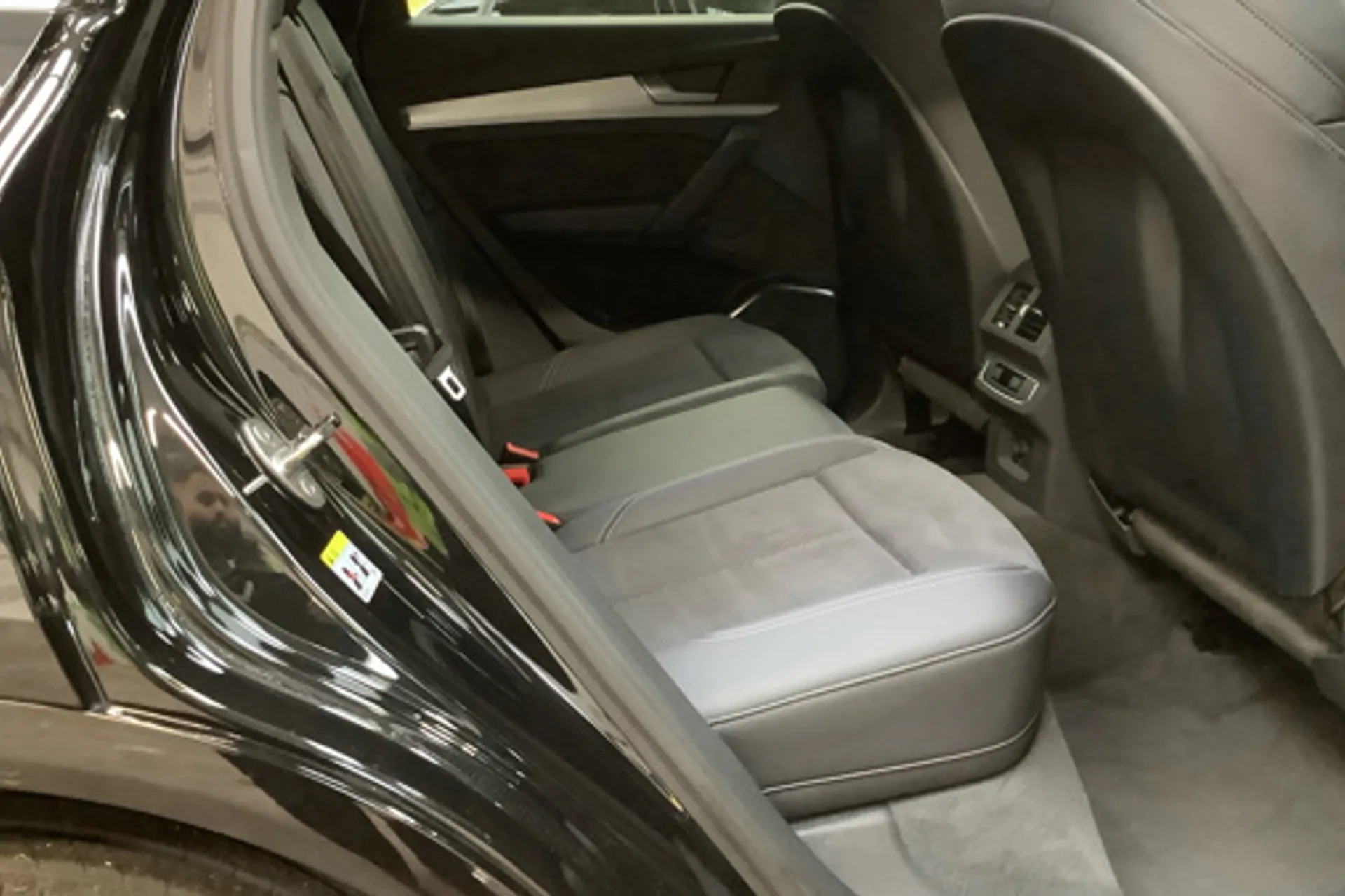 Audi Q5 thumbnail image number 9