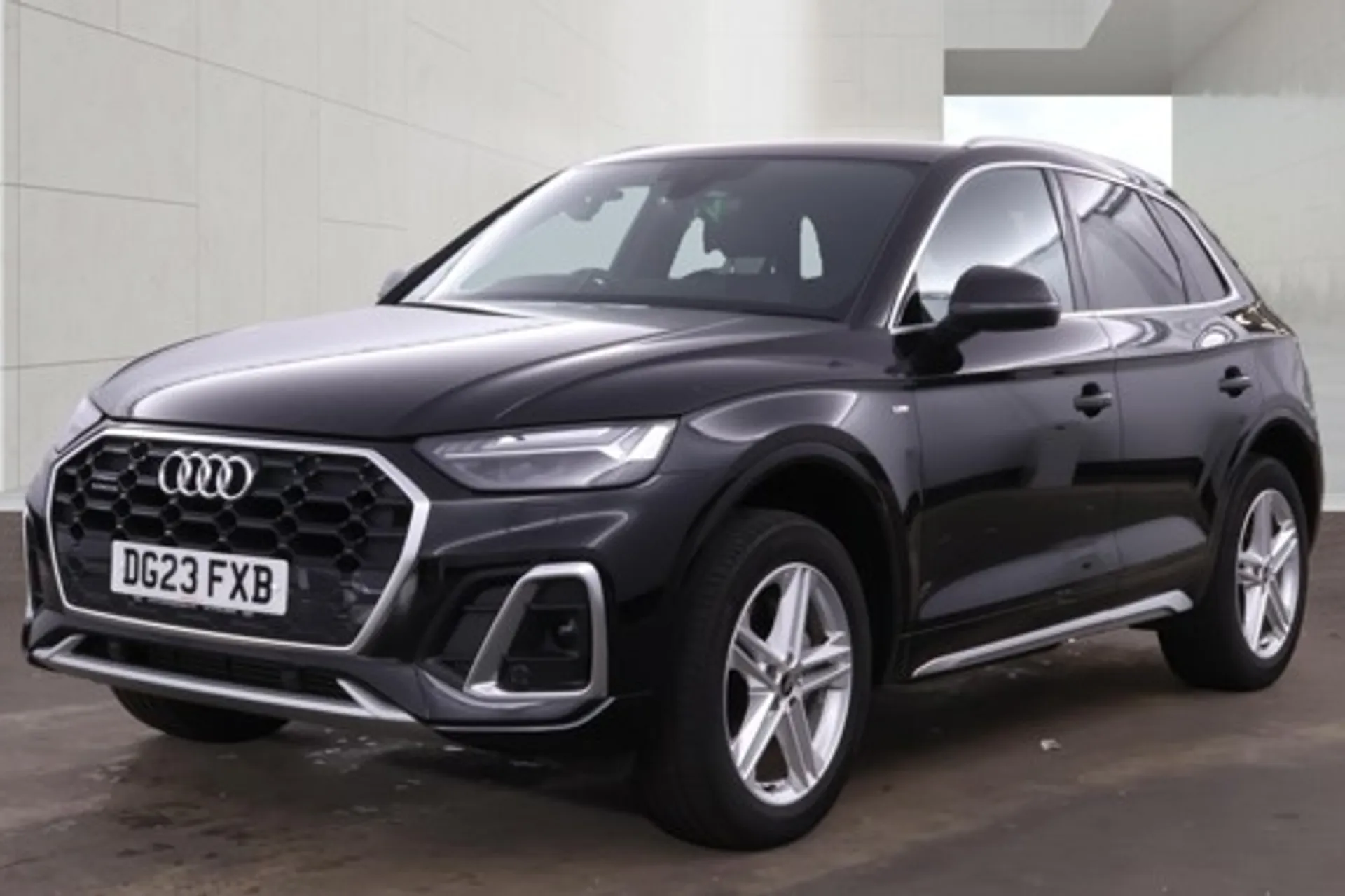 Audi Q5 thumbnail image number 8