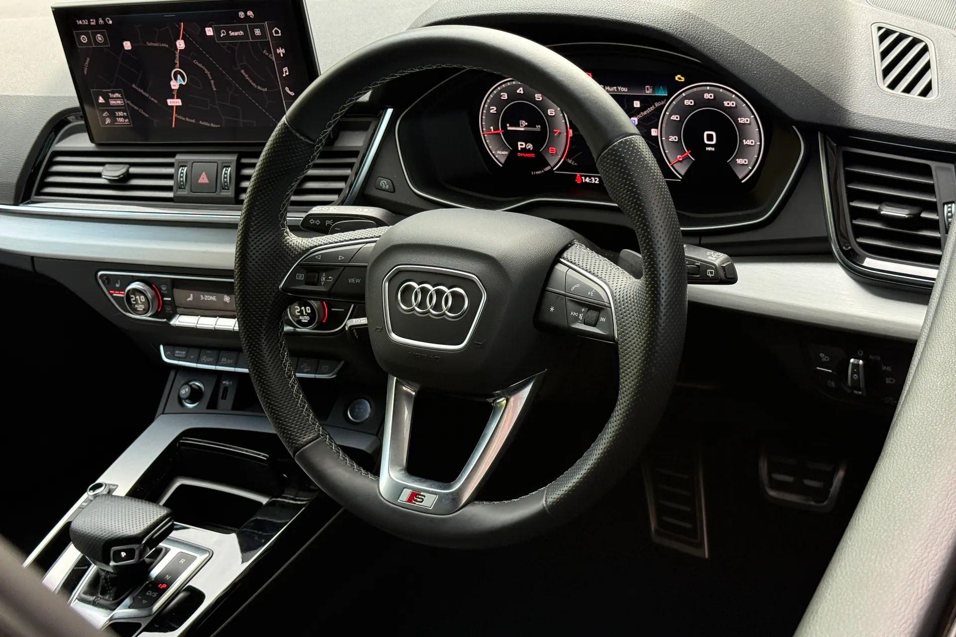 Audi Q5 thumbnail image number 37