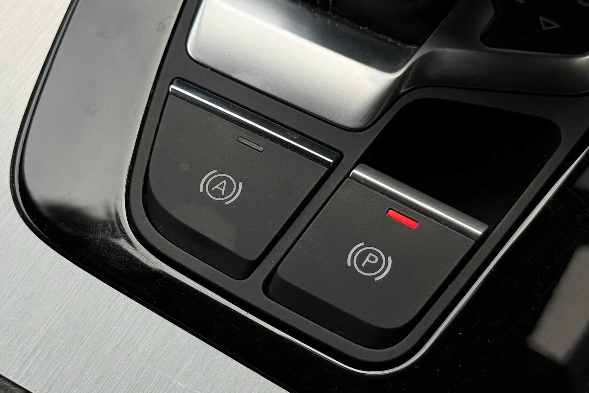Audi Q5 thumbnail image number 35