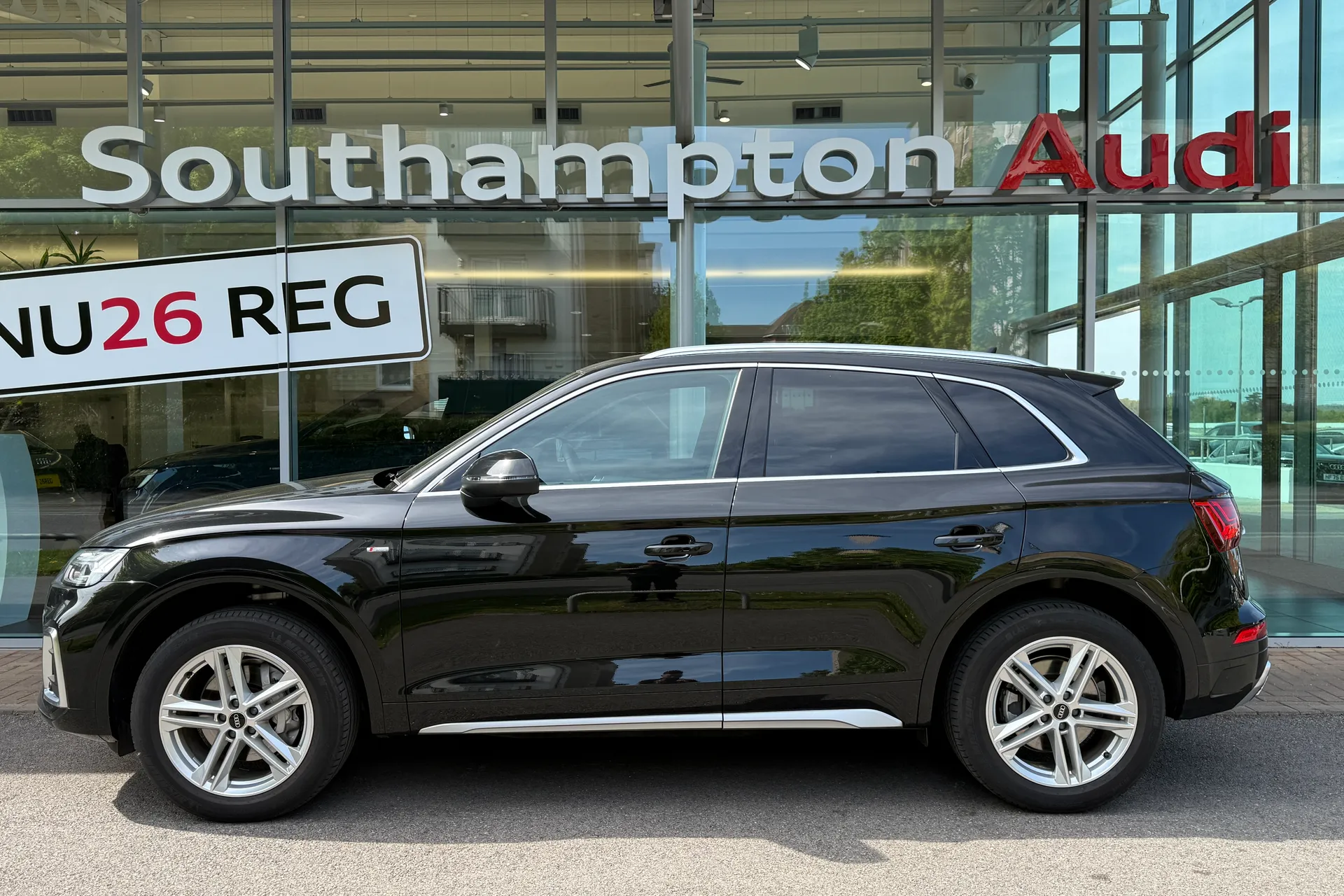 Audi Q5 thumbnail image number 57