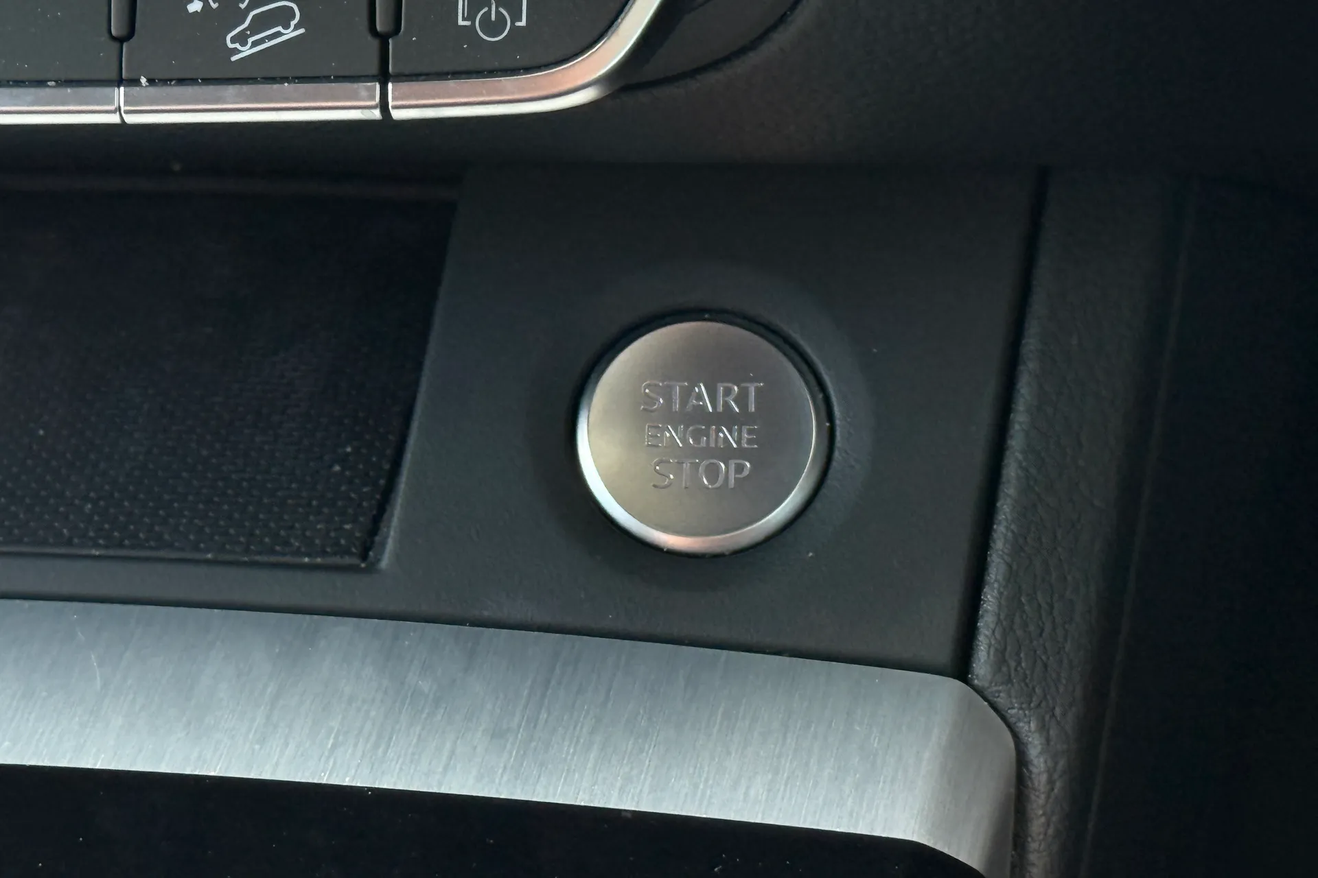 Audi Q5 thumbnail image number 30