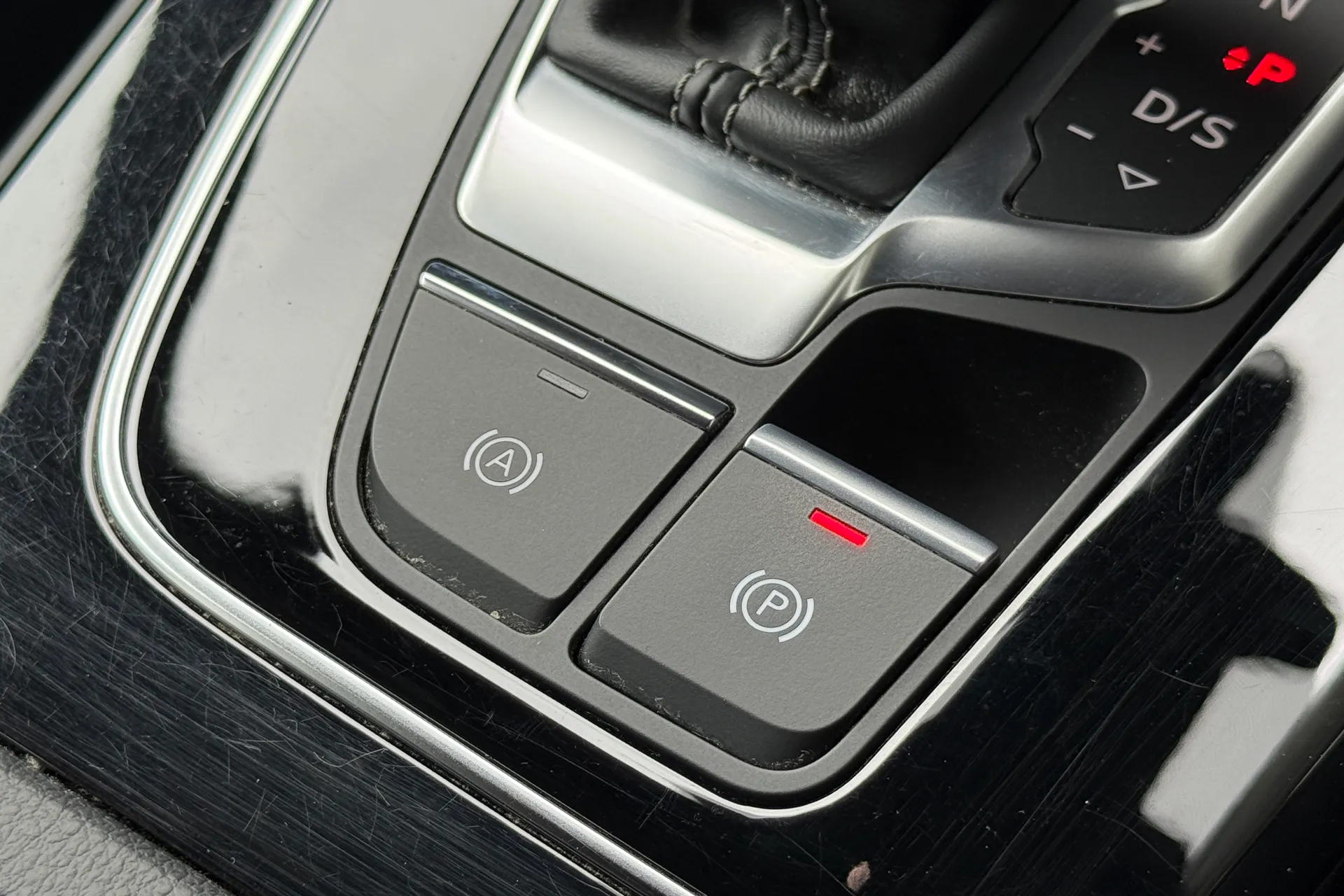 Audi Q5 thumbnail image number 26
