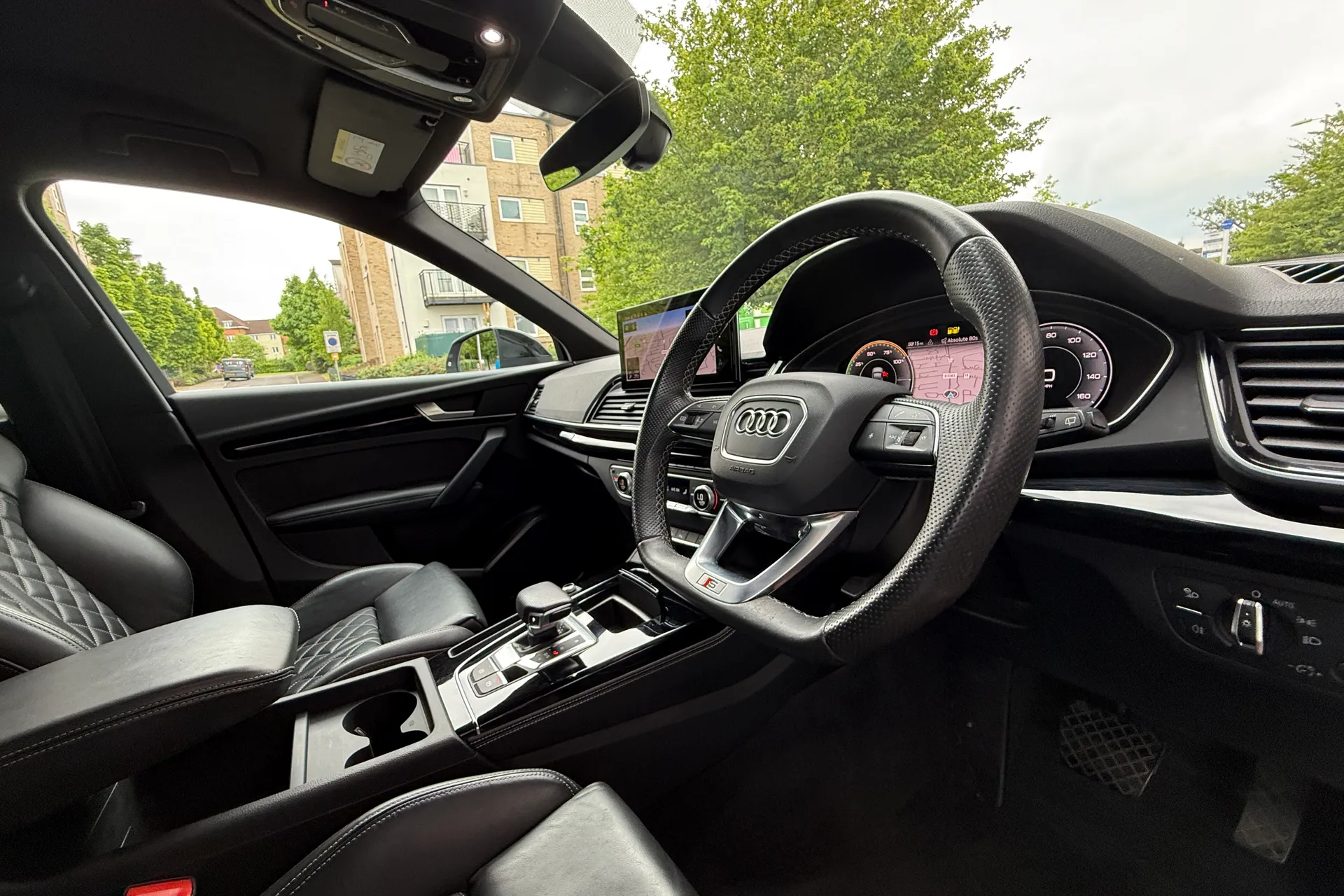 Audi Q5 thumbnail image number 12