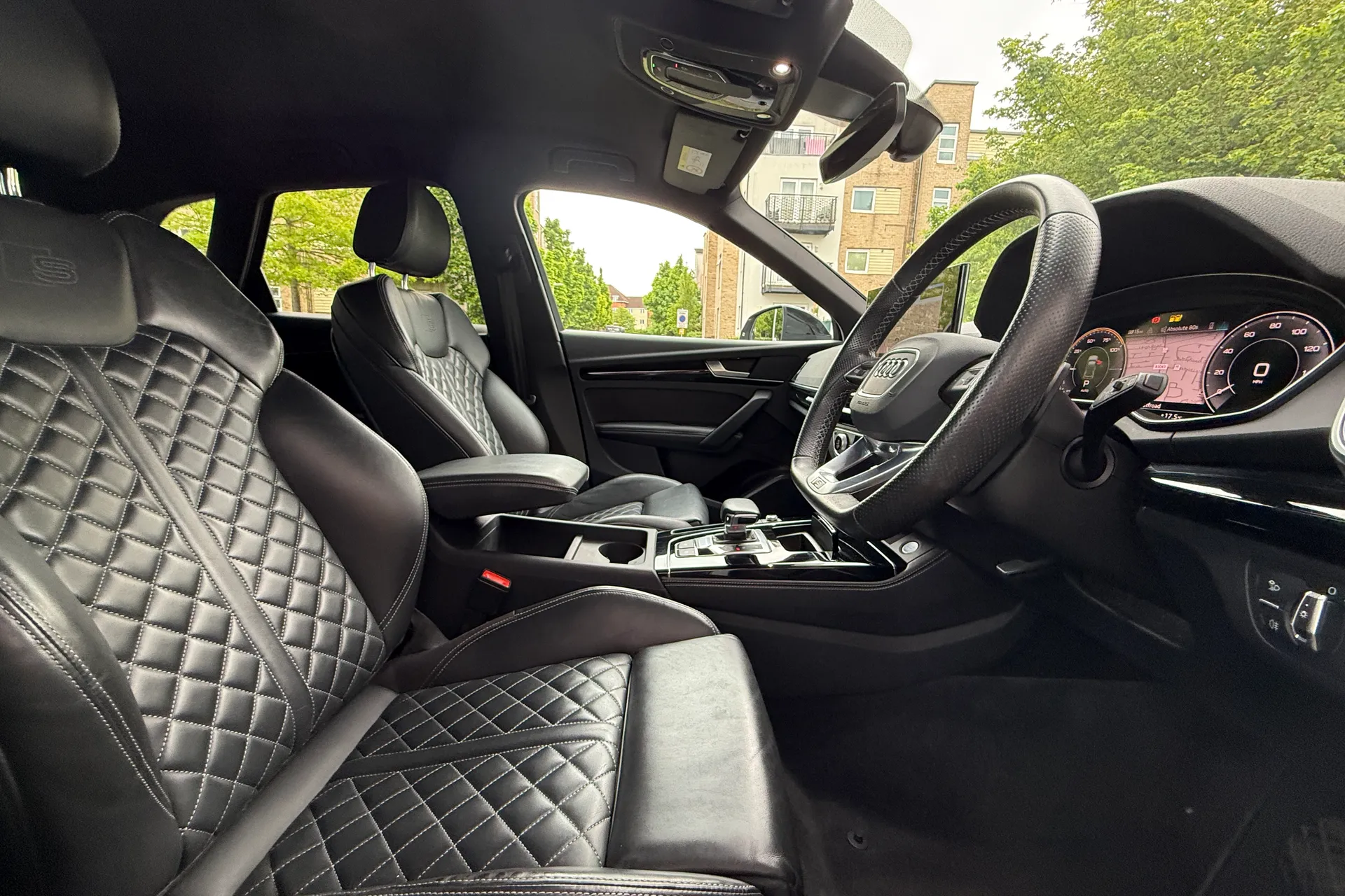 Audi Q5 thumbnail image number 34