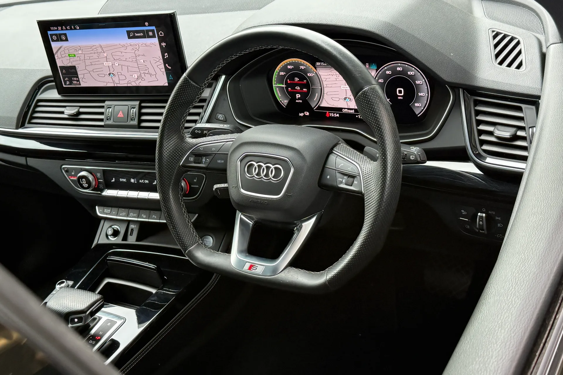 Audi Q5 thumbnail image number 36