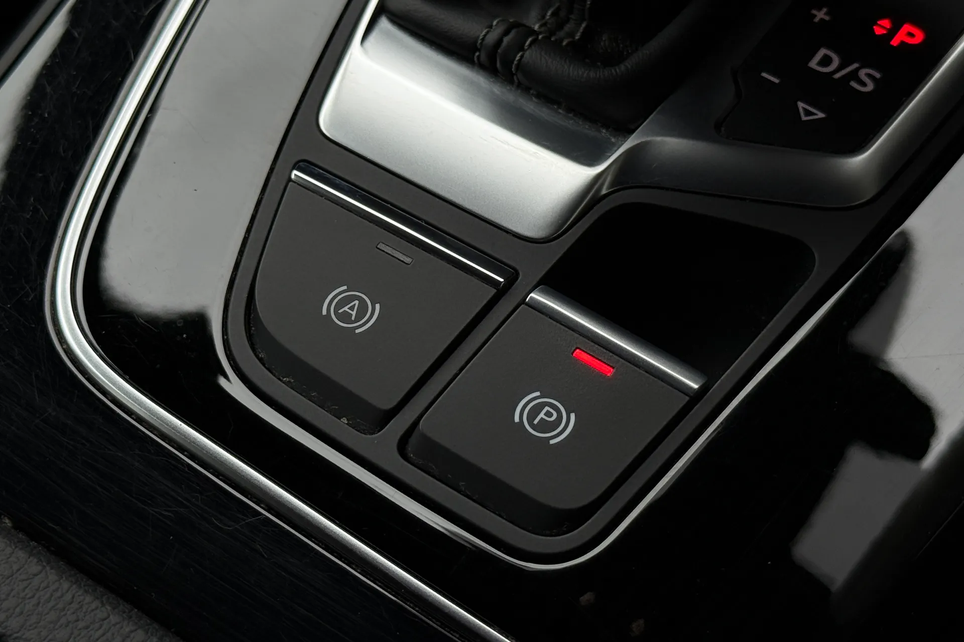 Audi Q5 thumbnail image number 27