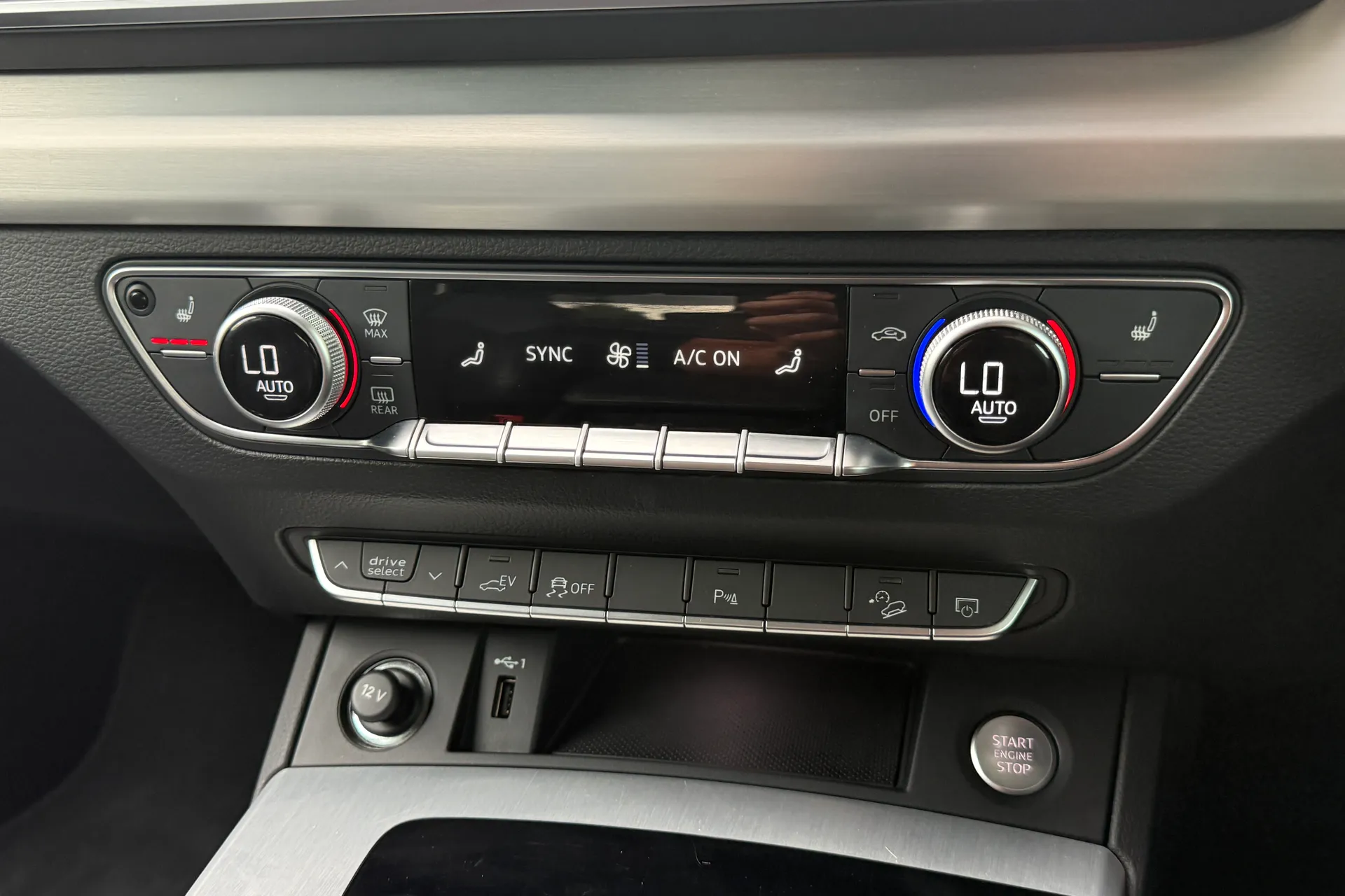 Audi Q5 thumbnail image number 20