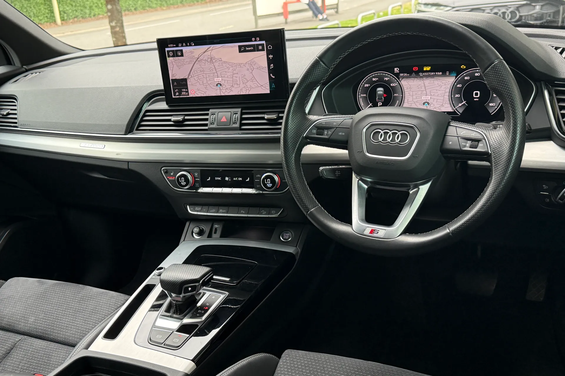 Audi Q5 thumbnail image number 45