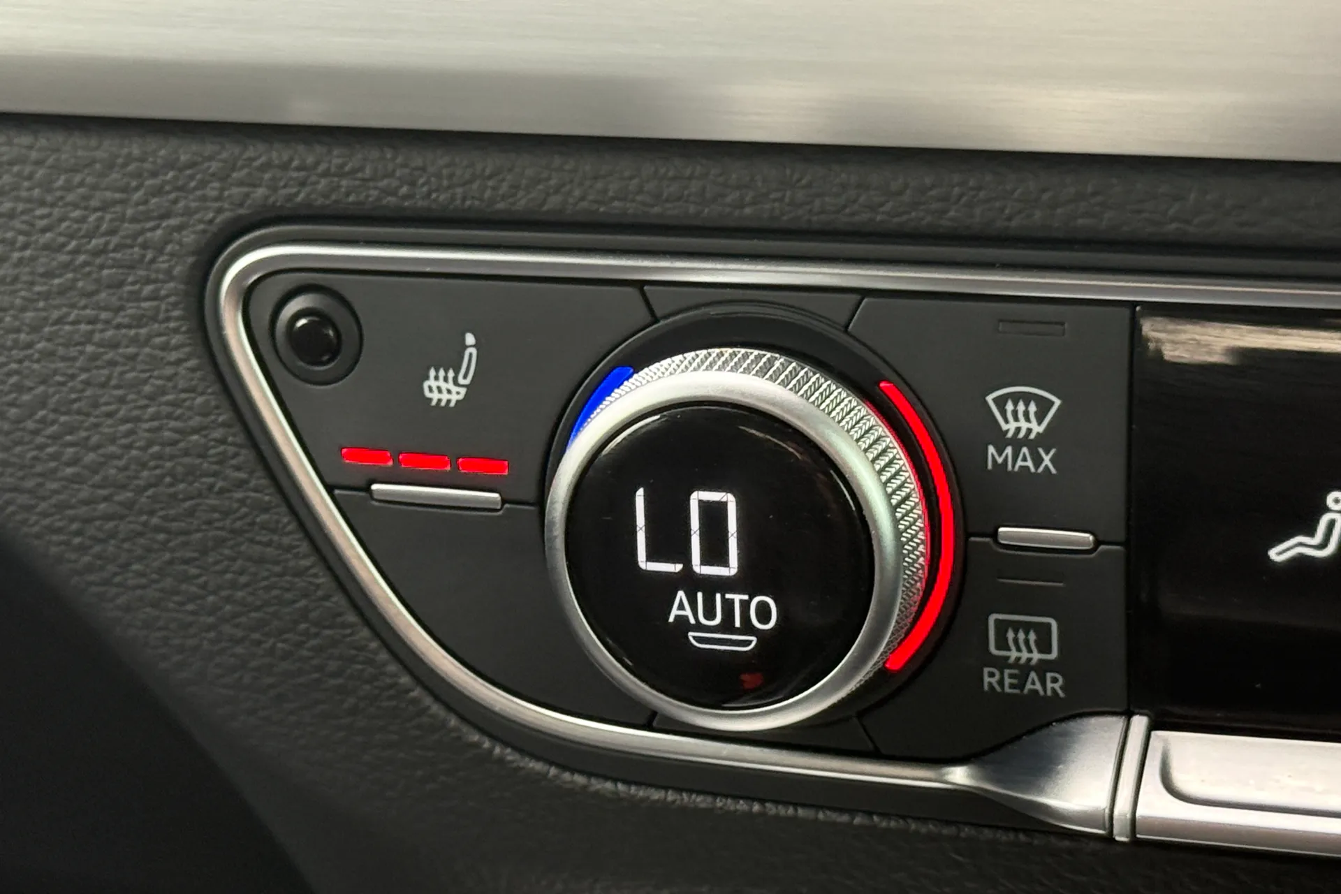 Audi Q5 thumbnail image number 8