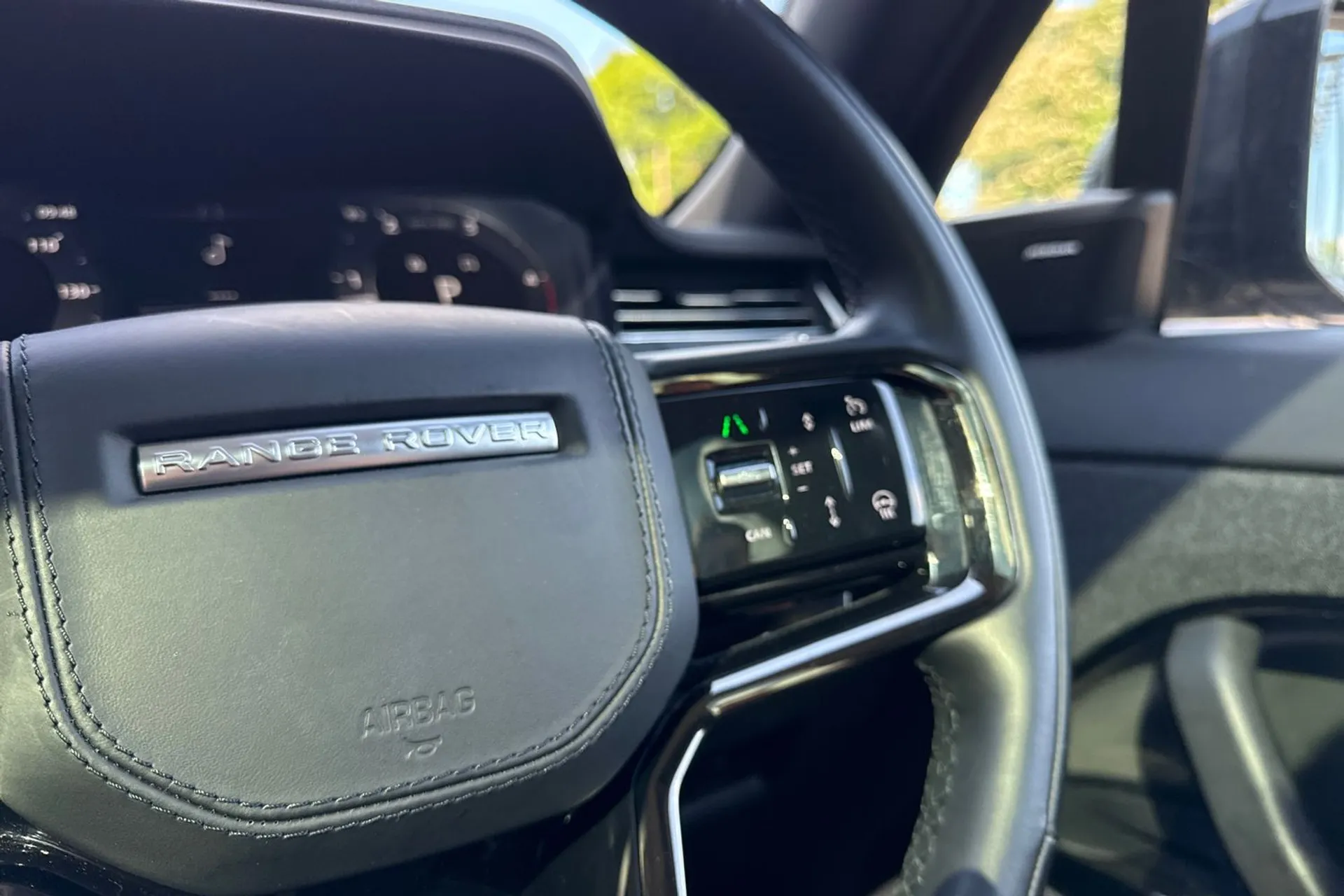 LAND ROVER RANGE ROVER SPORT thumbnail image number 37