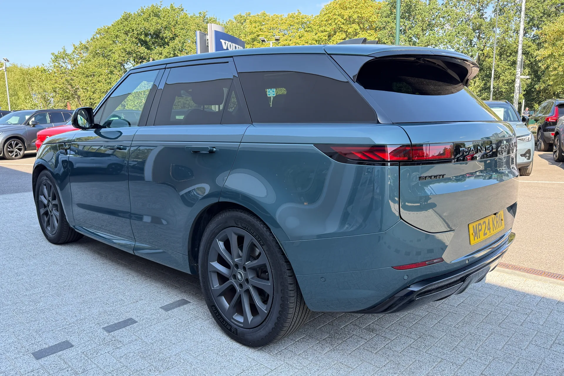 LAND ROVER RANGE ROVER SPORT thumbnail image number 9