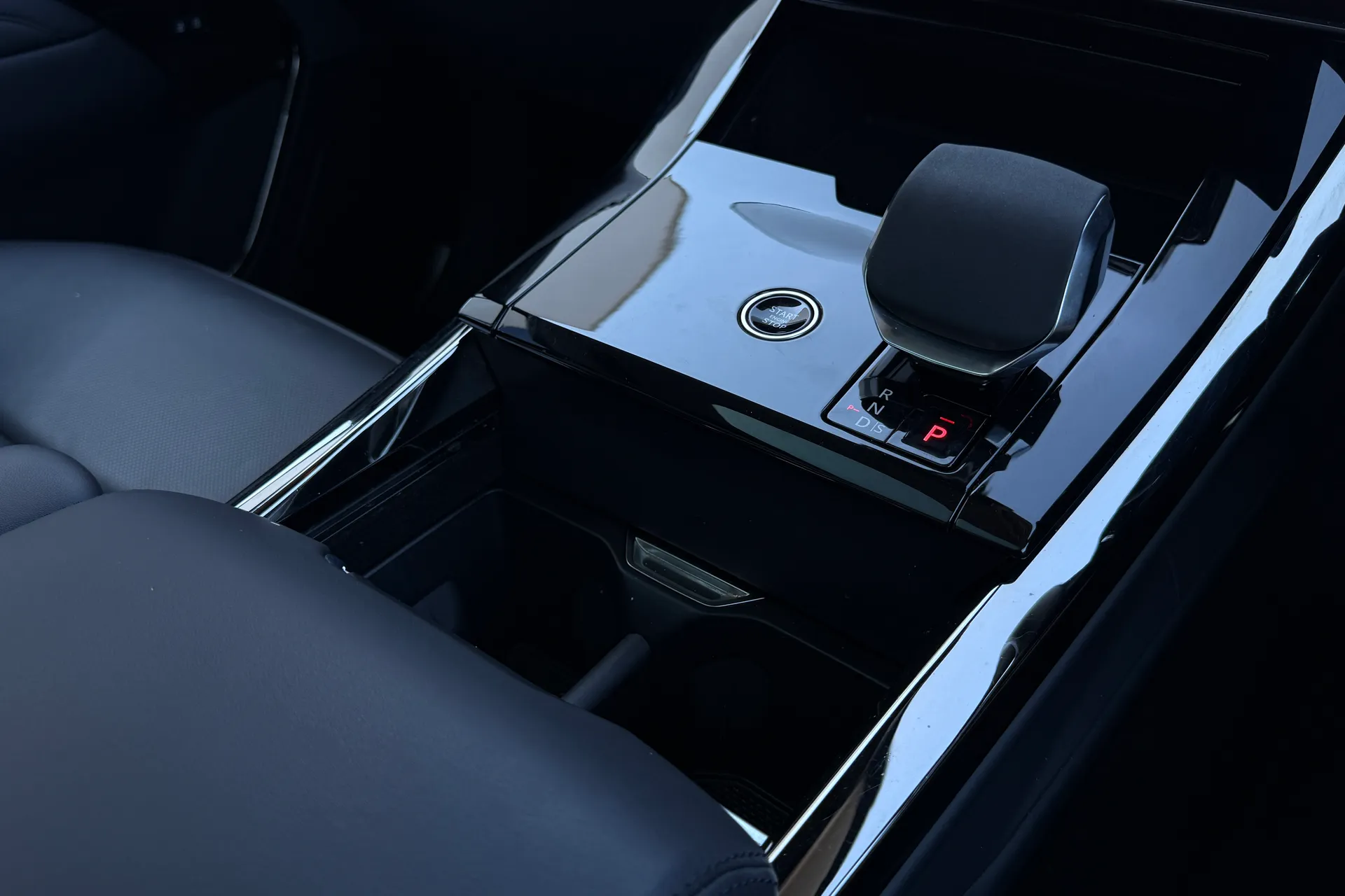 LAND ROVER RANGE ROVER SPORT thumbnail image number 41