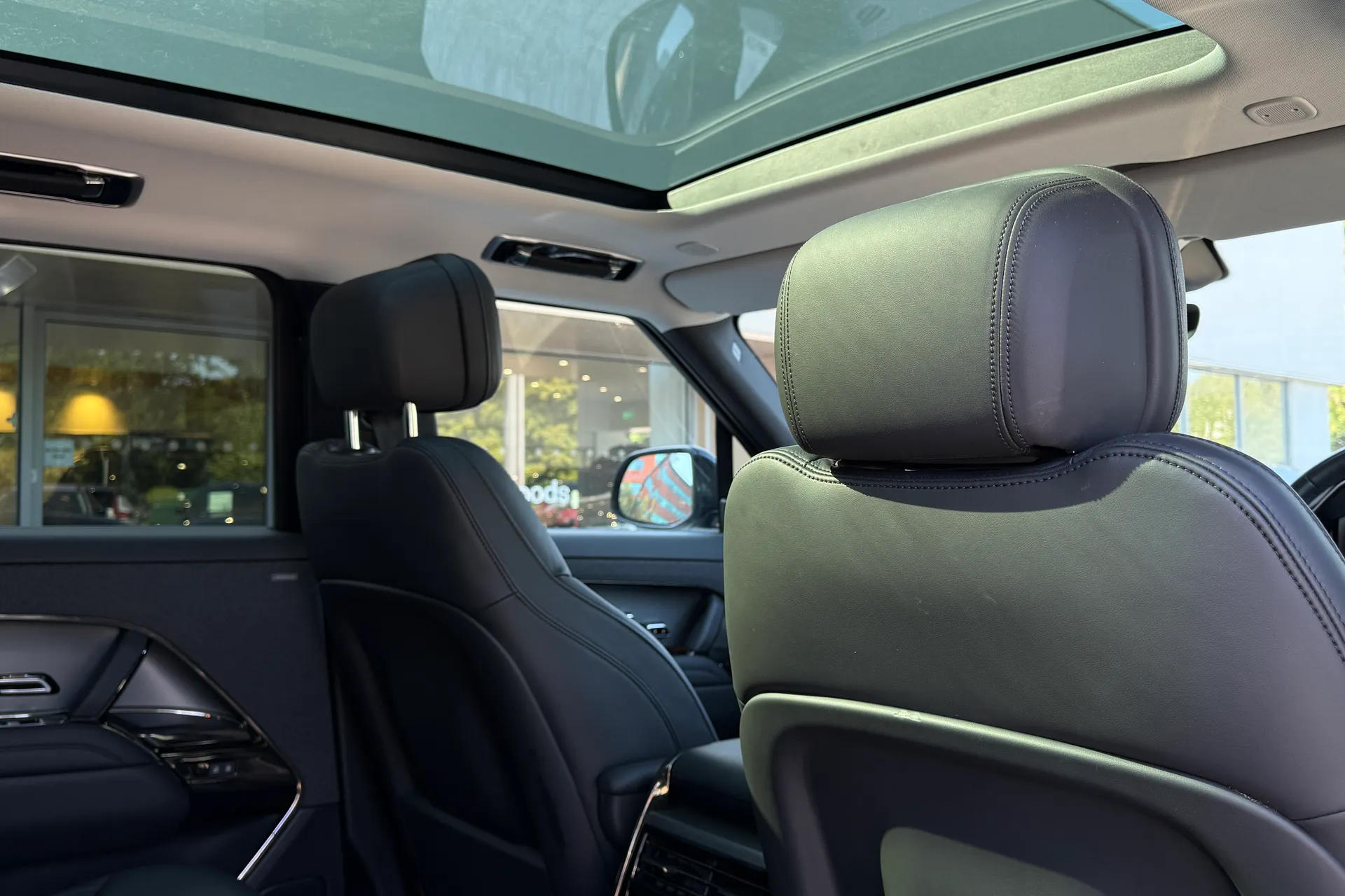 LAND ROVER RANGE ROVER SPORT thumbnail image number 22