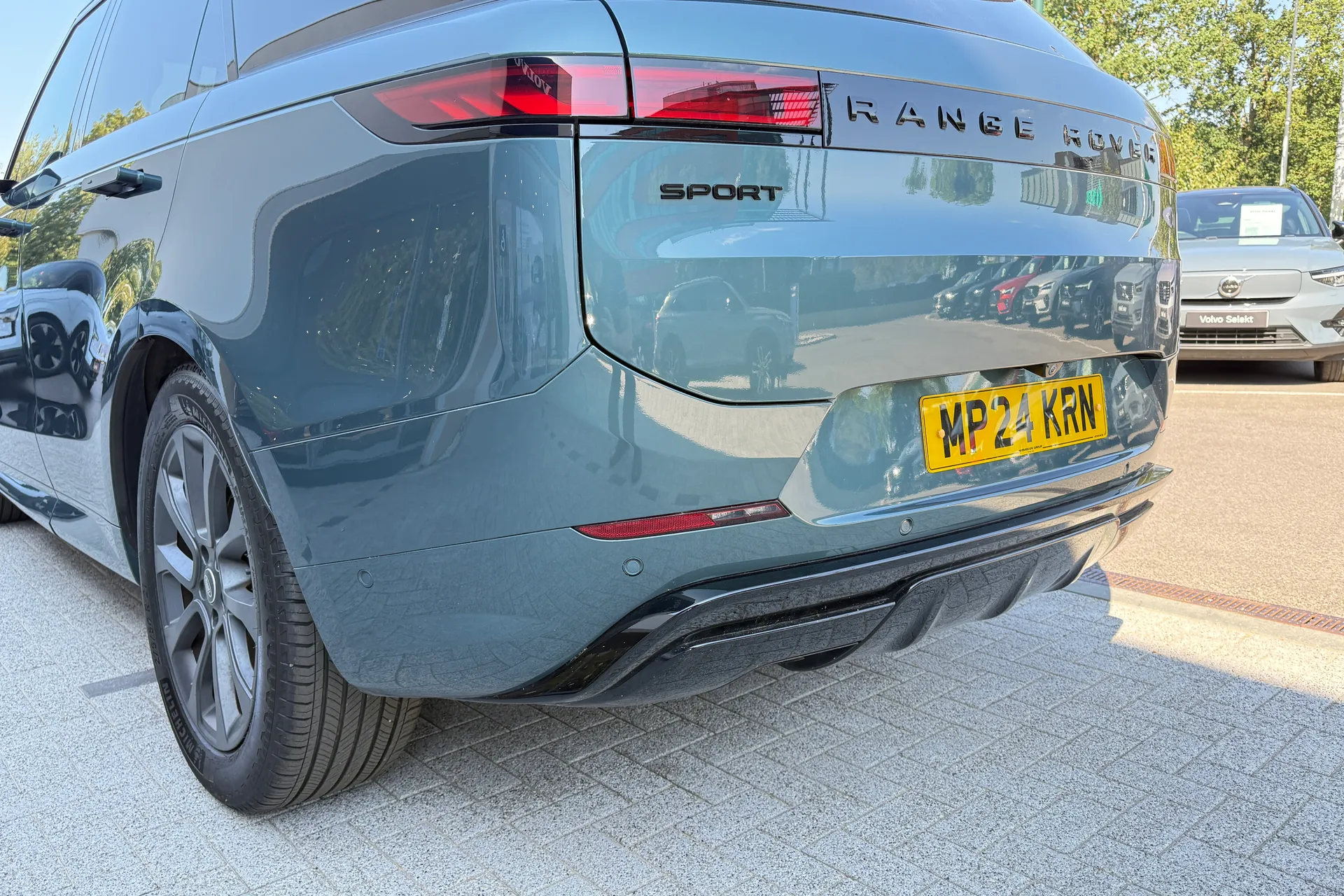 LAND ROVER RANGE ROVER SPORT thumbnail image number 18