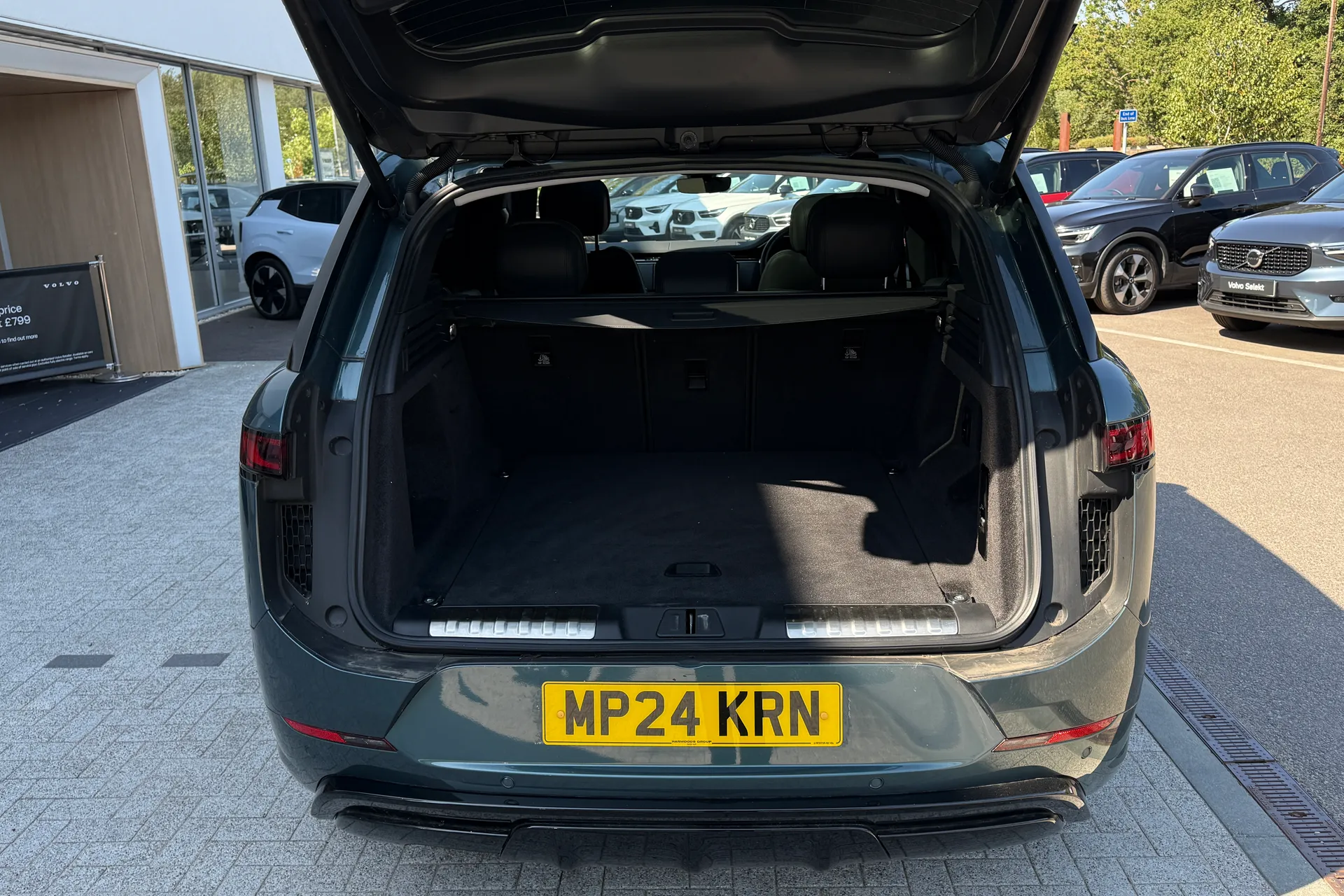 LAND ROVER RANGE ROVER SPORT thumbnail image number 19