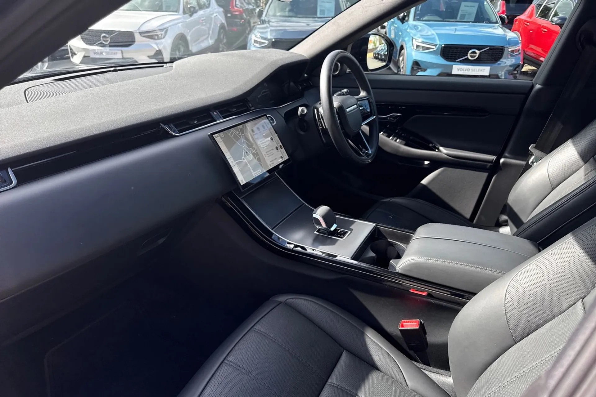 LAND ROVER RANGE ROVER EVOQUE thumbnail image number 27