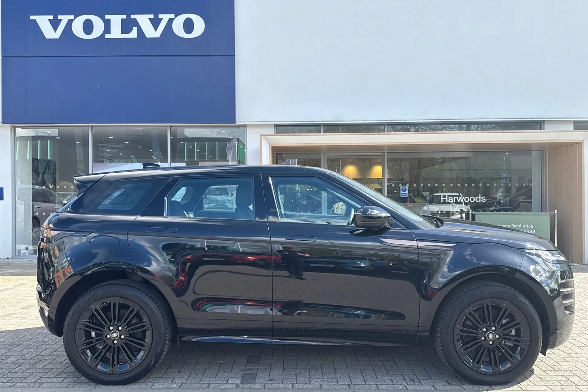 LAND ROVER RANGE ROVER EVOQUE thumbnail image number 2