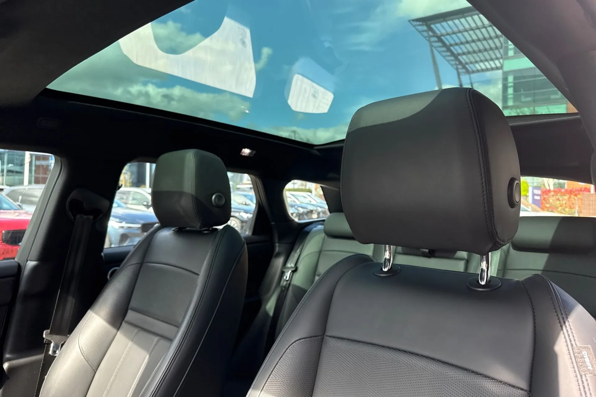 LAND ROVER RANGE ROVER EVOQUE thumbnail image number 29