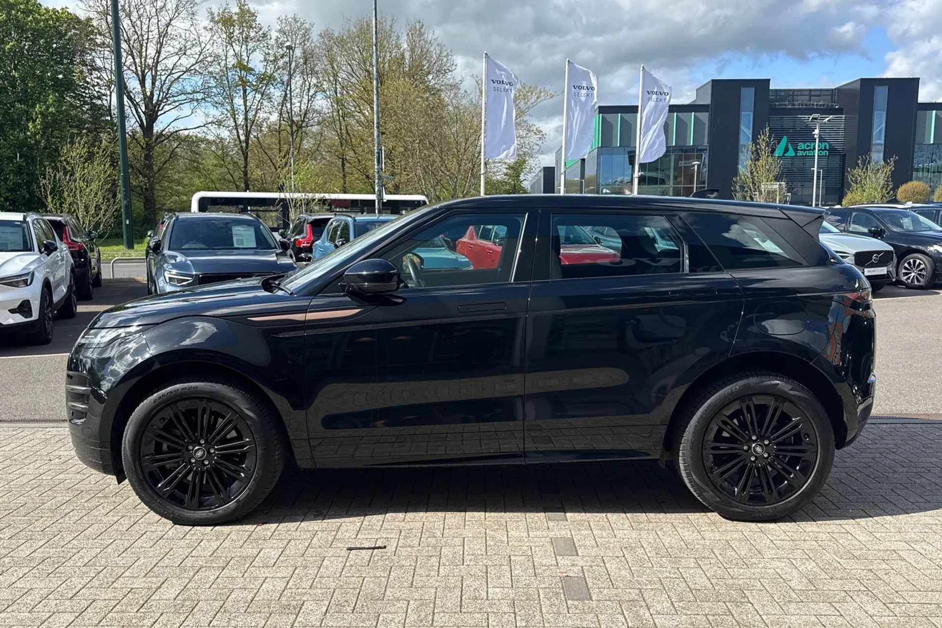 LAND ROVER RANGE ROVER EVOQUE thumbnail image number 11