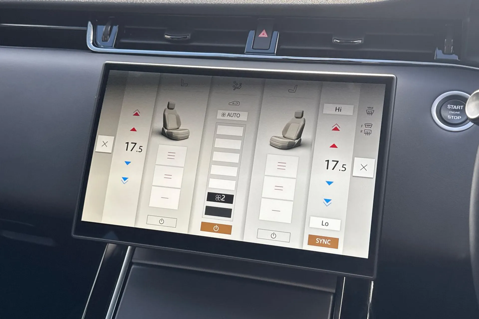 LAND ROVER RANGE ROVER EVOQUE thumbnail image number 38