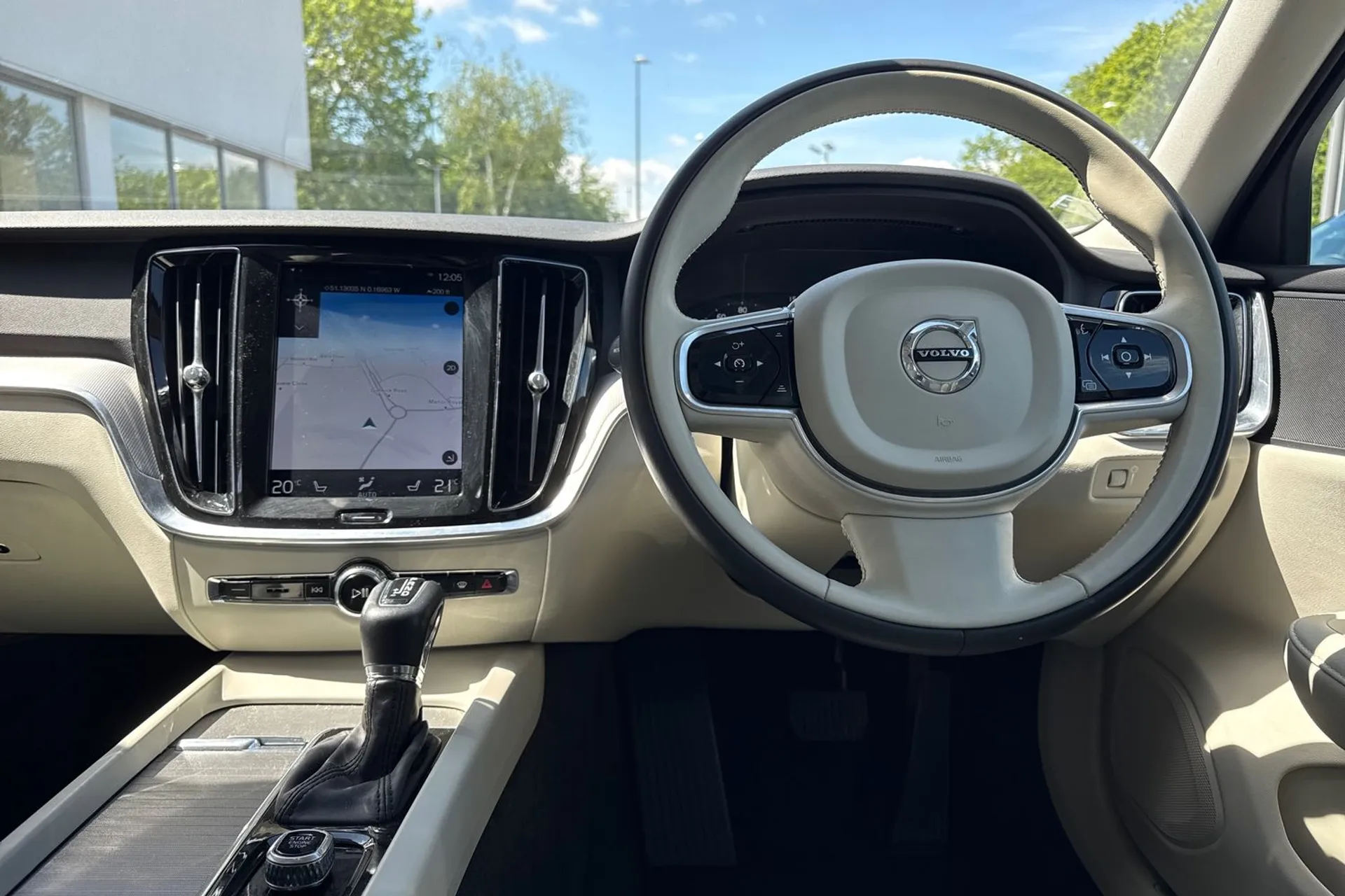 Volvo V60 thumbnail image number 34