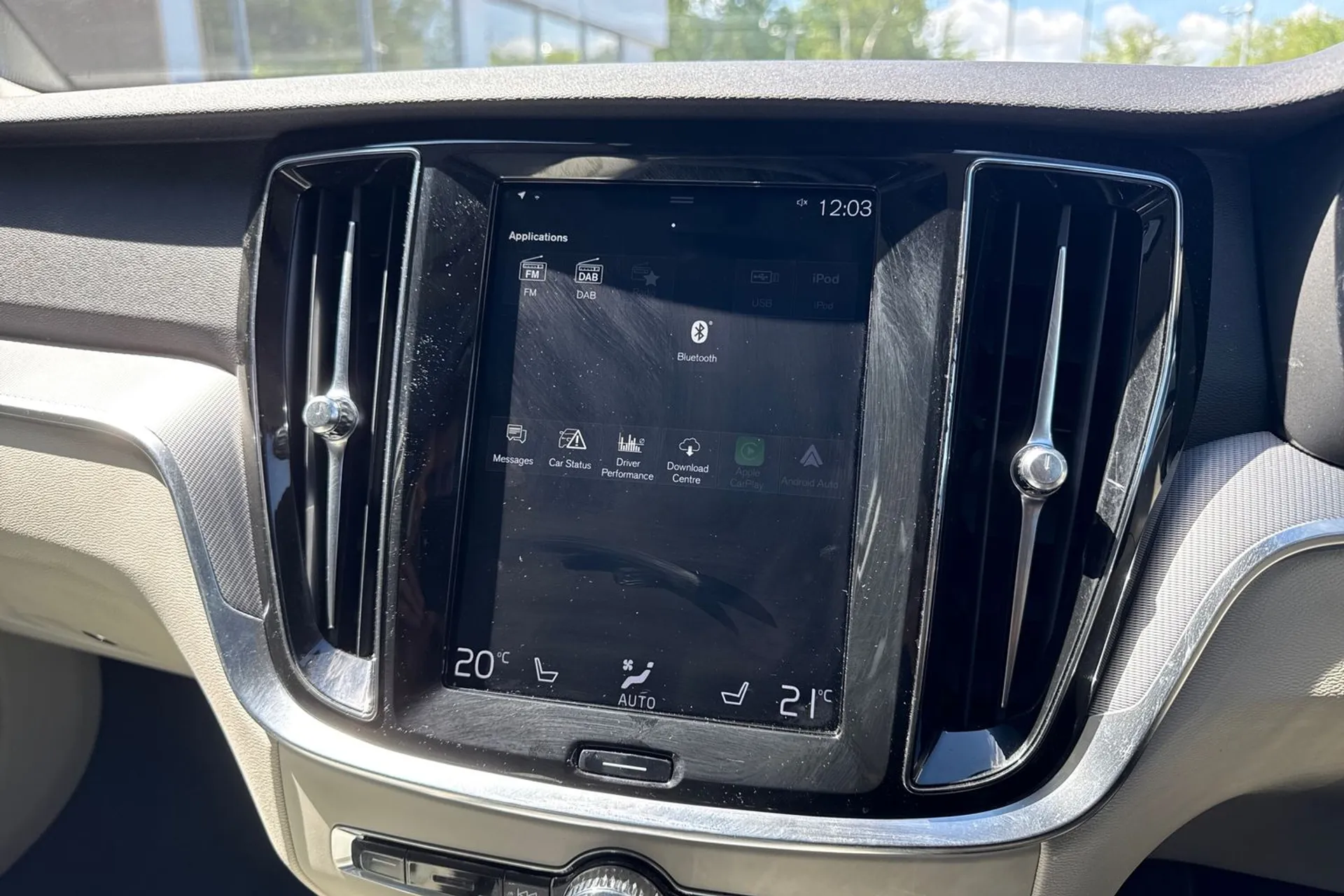 Volvo V60 thumbnail image number 42