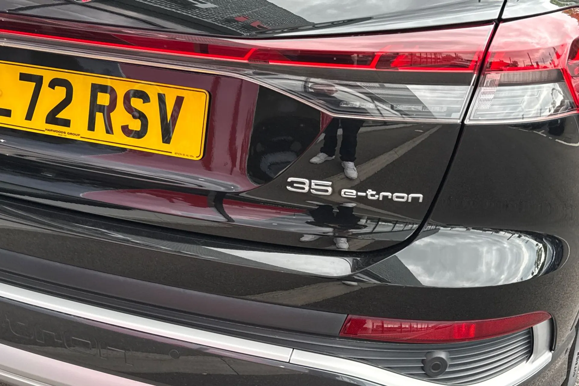 Audi Q4 thumbnail image number 29