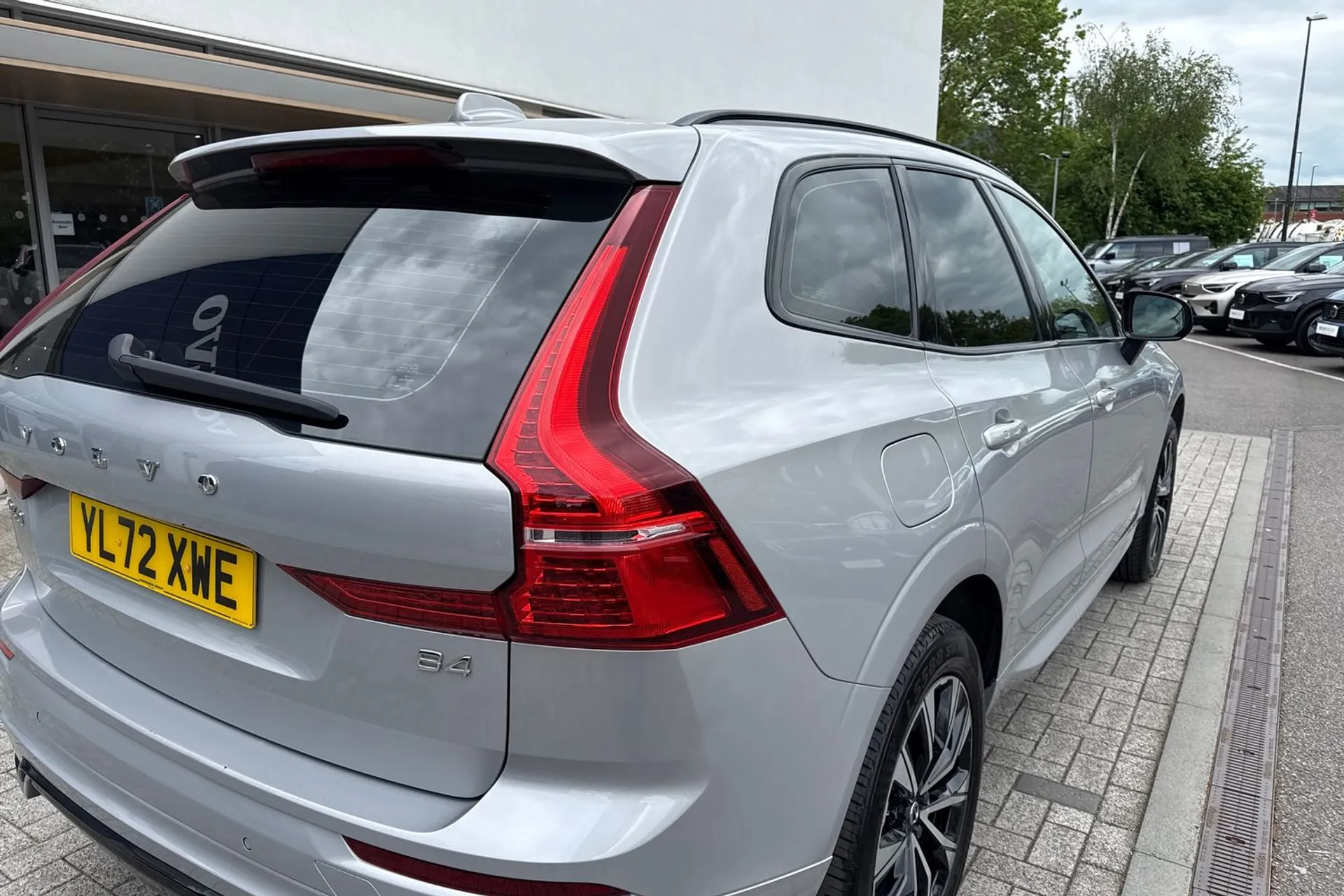 Volvo XC60 thumbnail image number 14