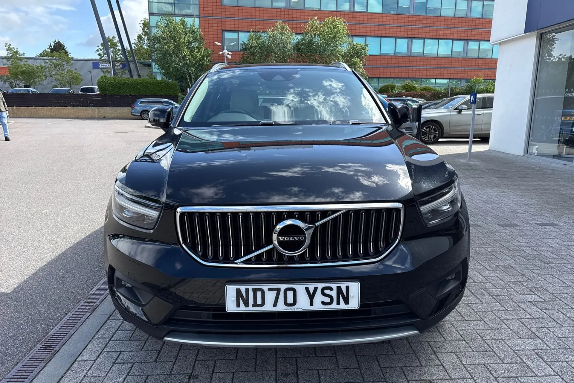 Volvo XC40 thumbnail image number 13