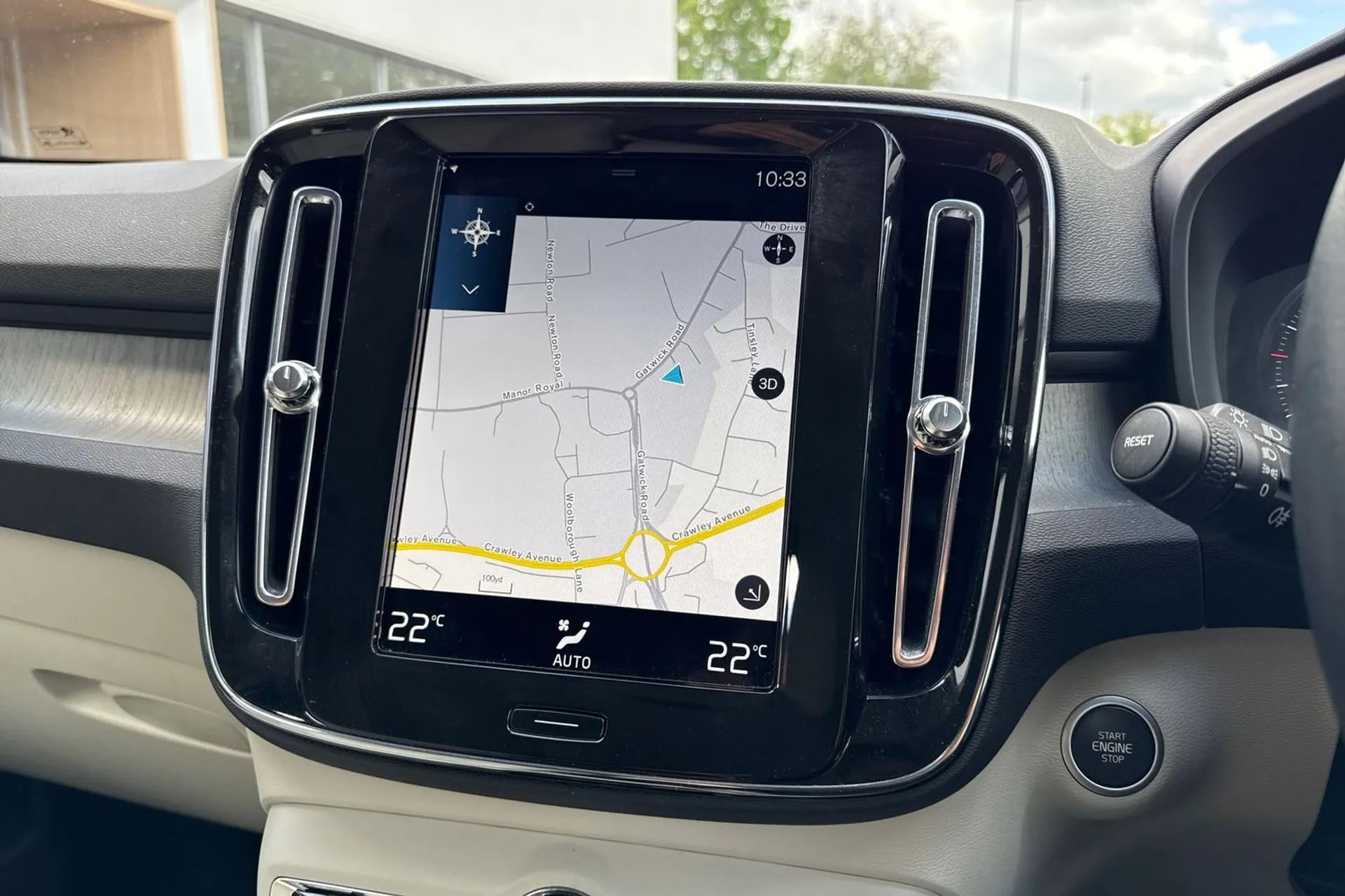Volvo XC40 thumbnail image number 5