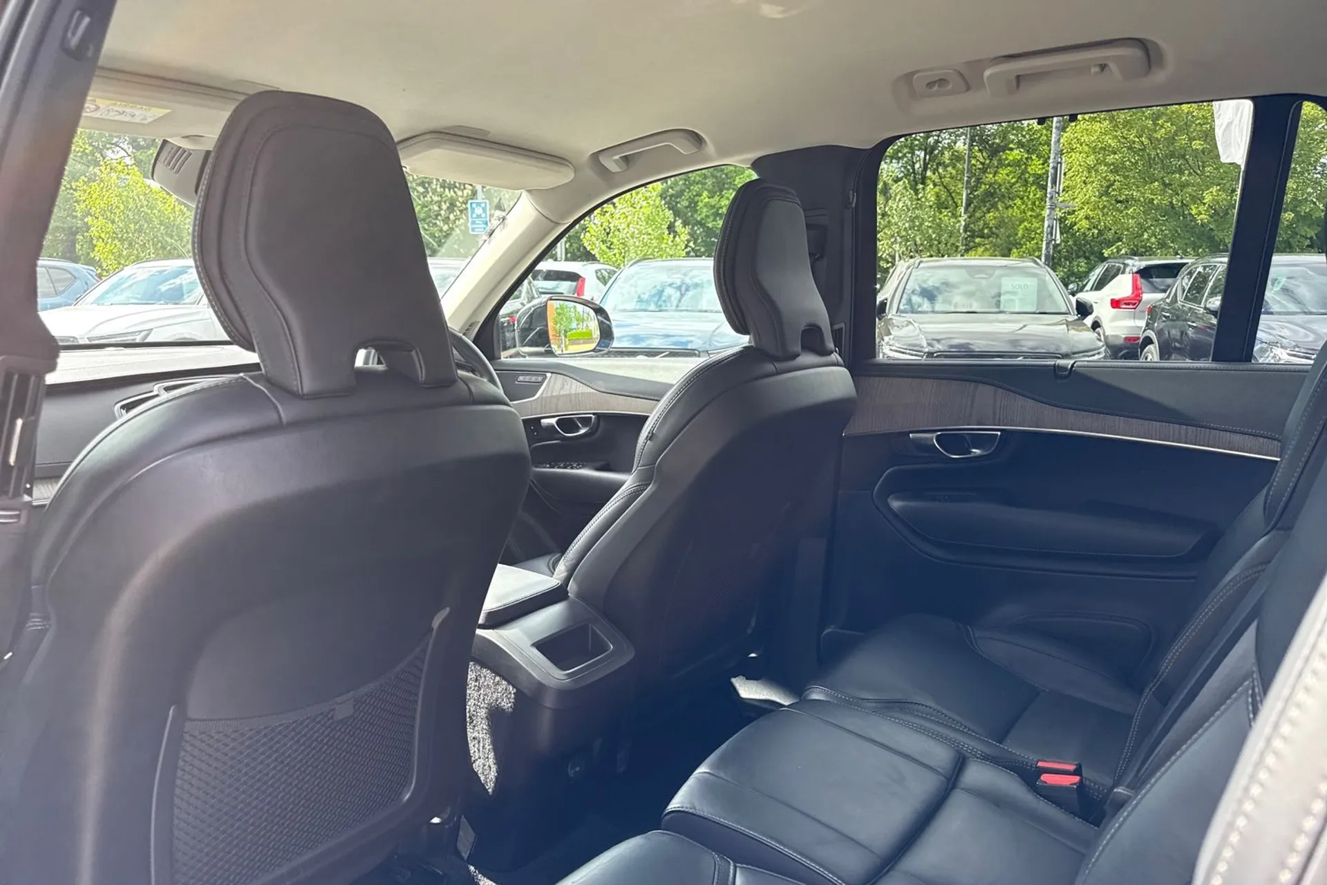 Volvo XC90 thumbnail image number 33