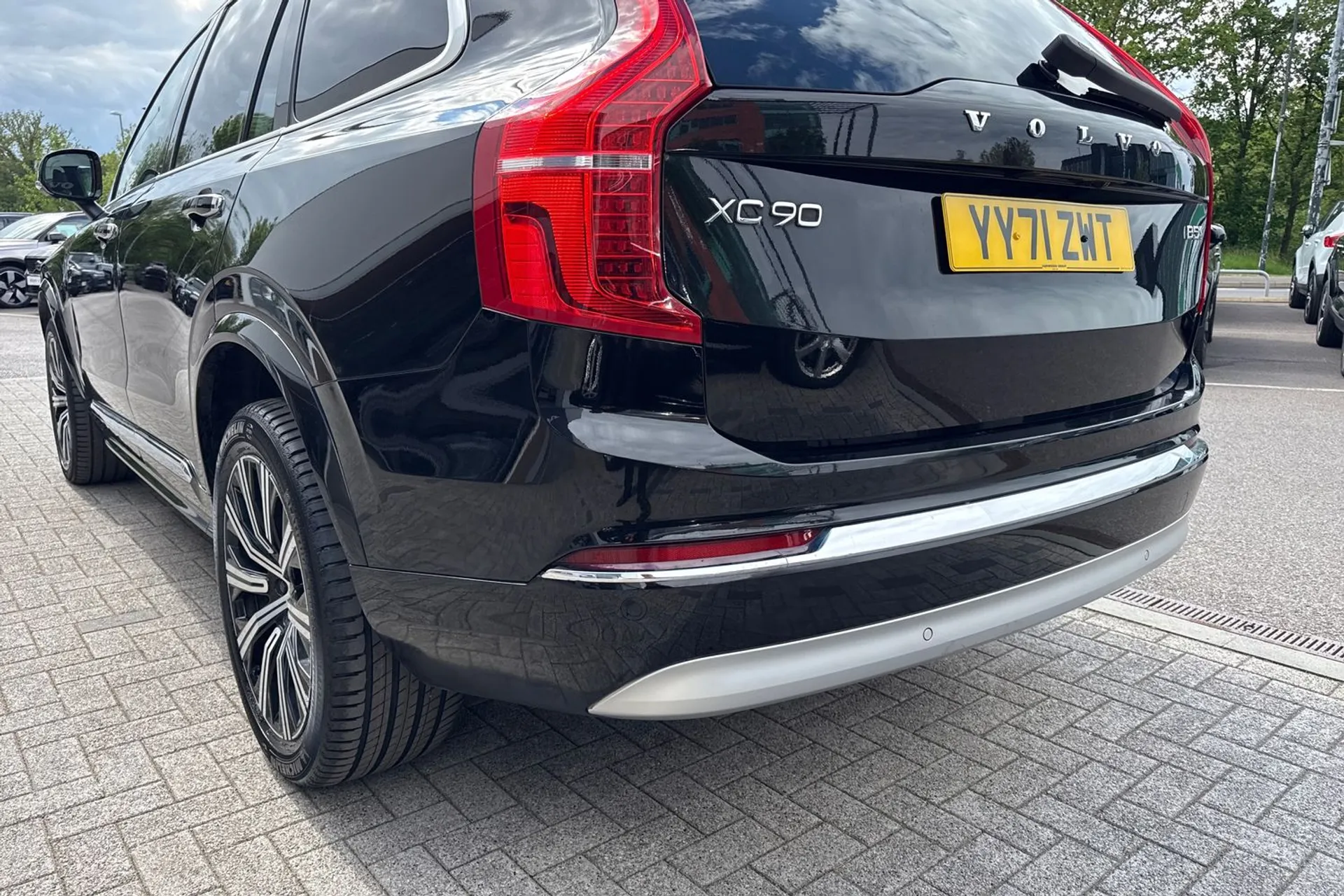 Volvo XC90 thumbnail image number 20