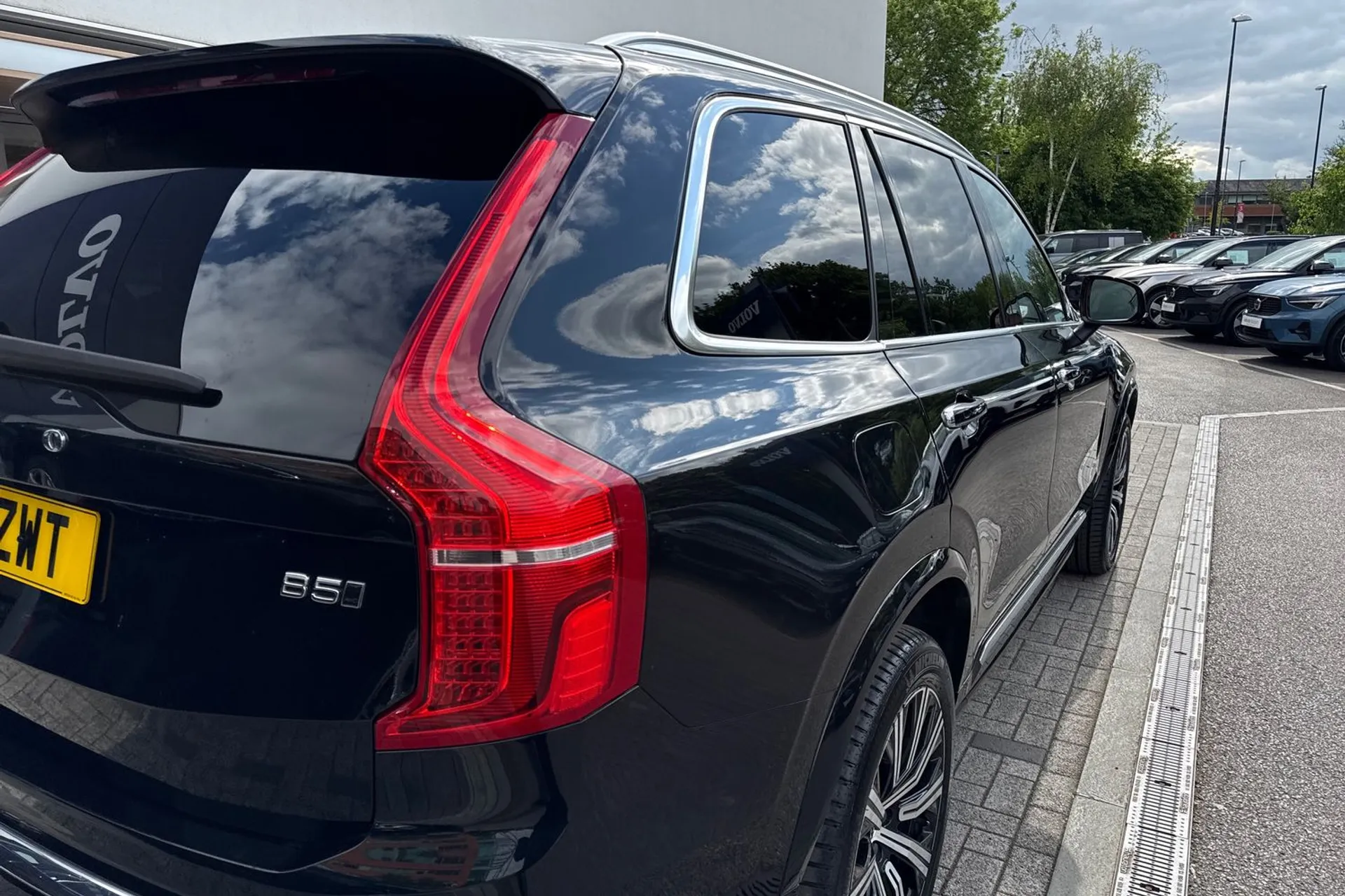 Volvo XC90 thumbnail image number 17