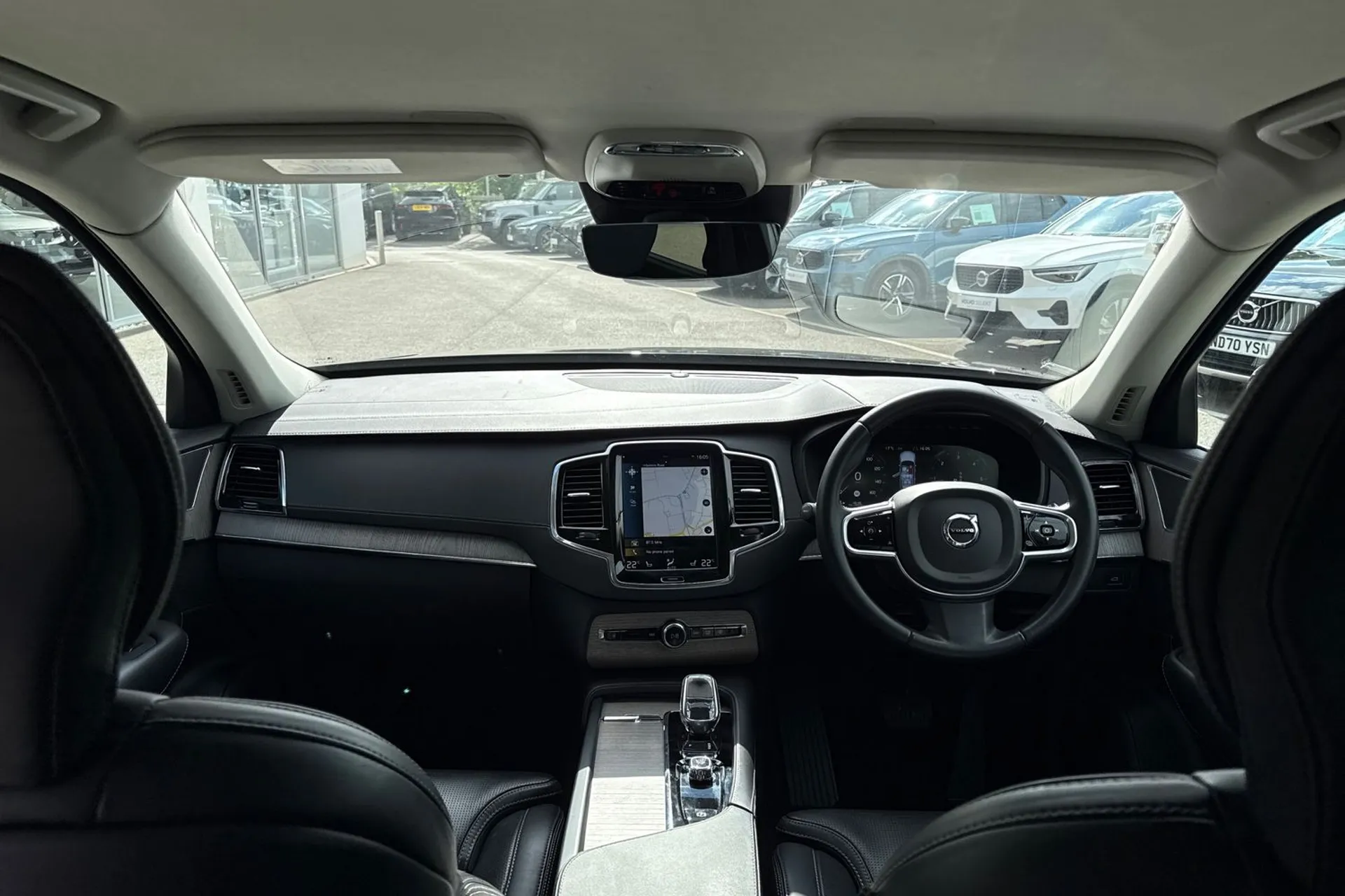 Volvo XC90 thumbnail image number 3
