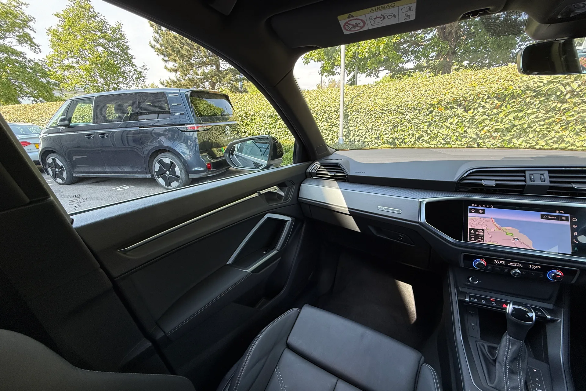 Audi Q3 thumbnail image number 47