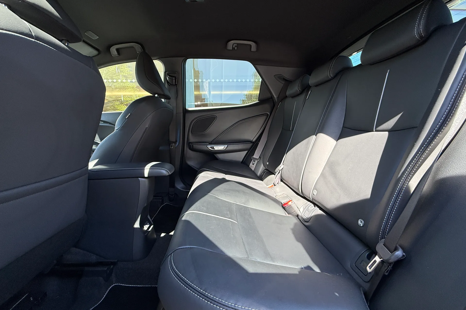 LEXUS LBX thumbnail image number 57