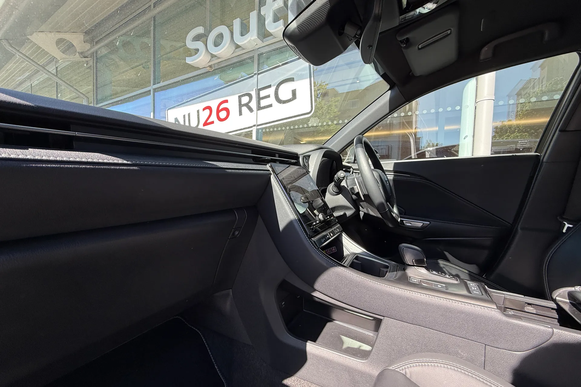 LEXUS LBX thumbnail image number 13