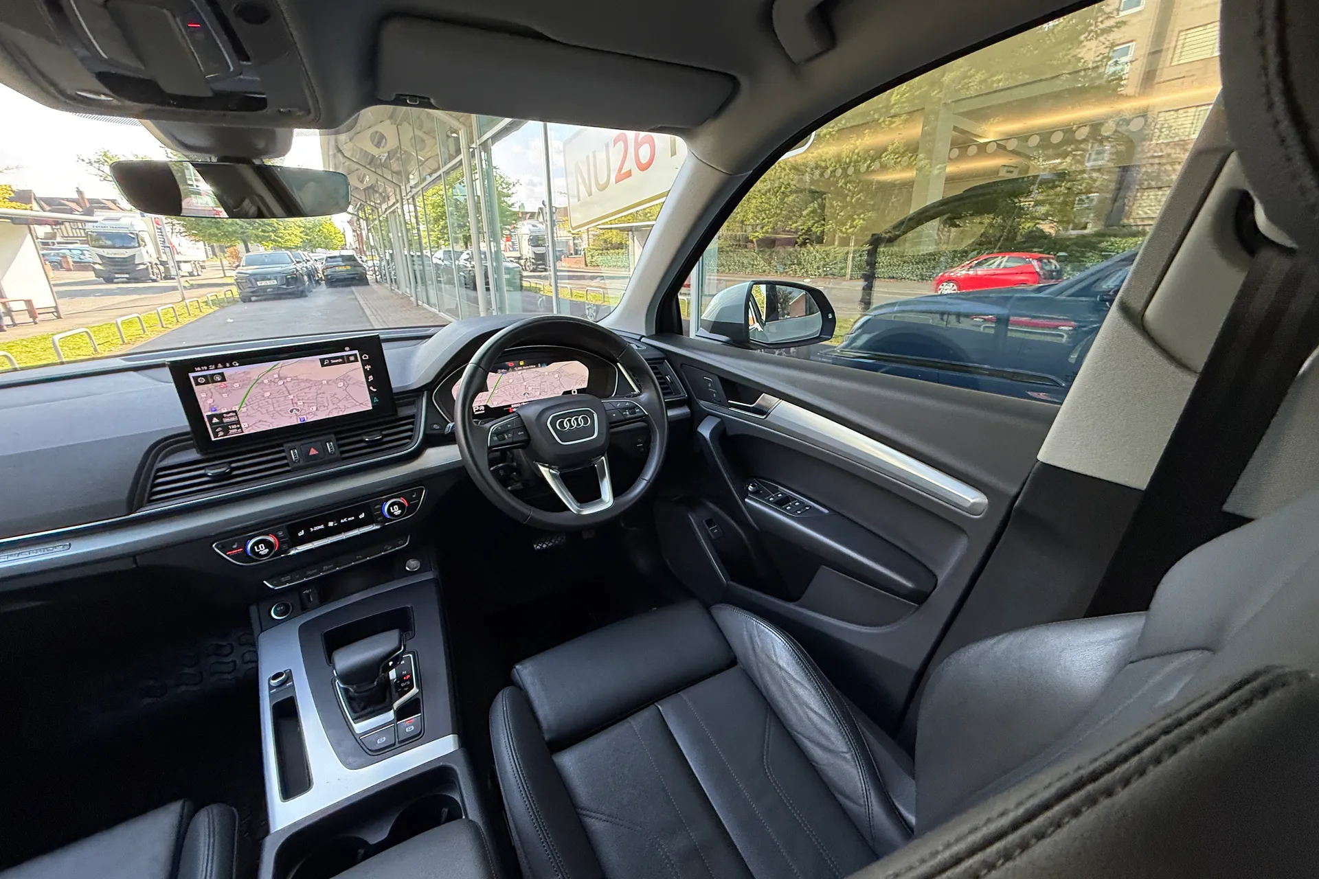 Audi Q5 thumbnail image number 43