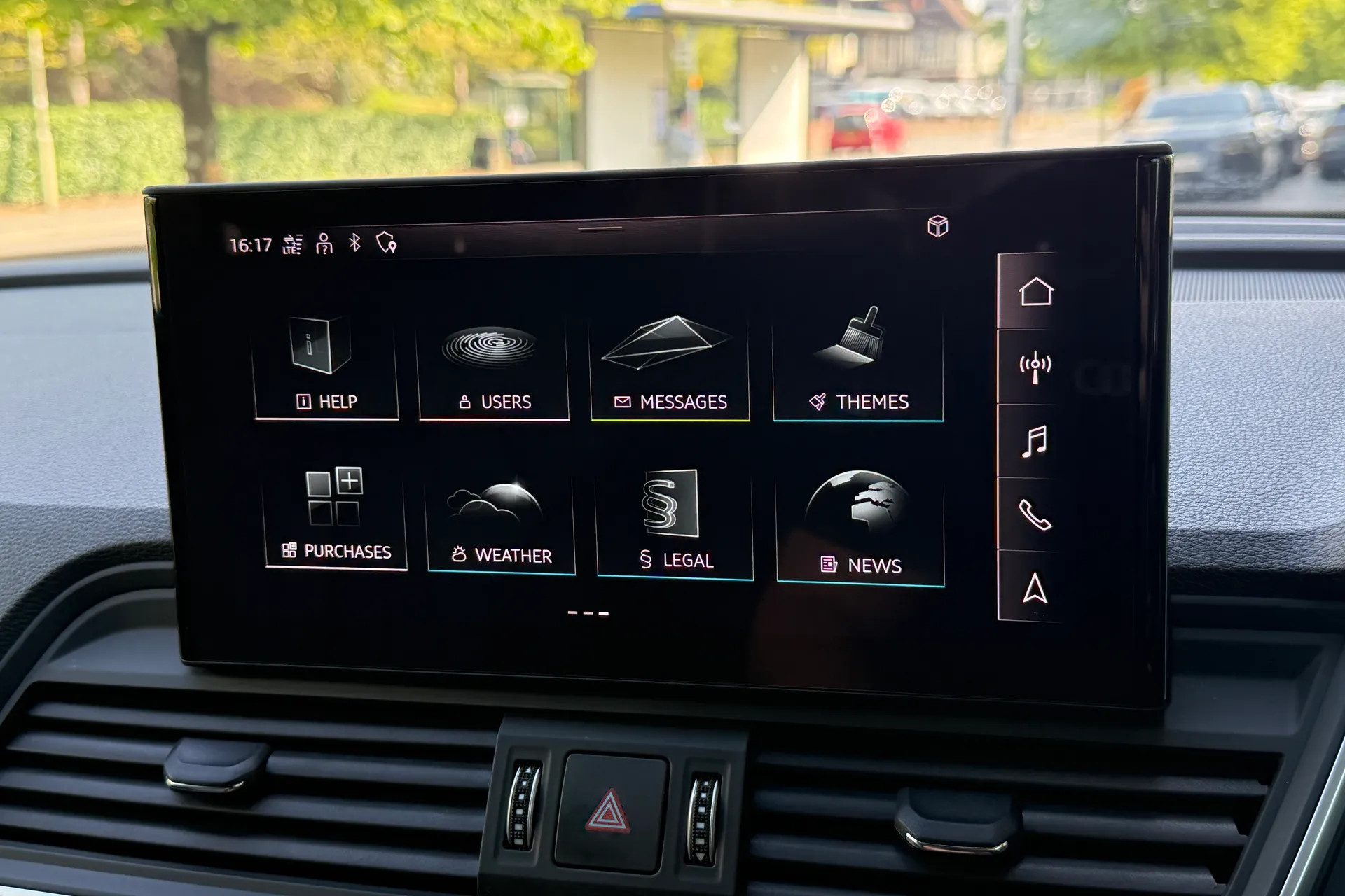 Audi Q5 thumbnail image number 19